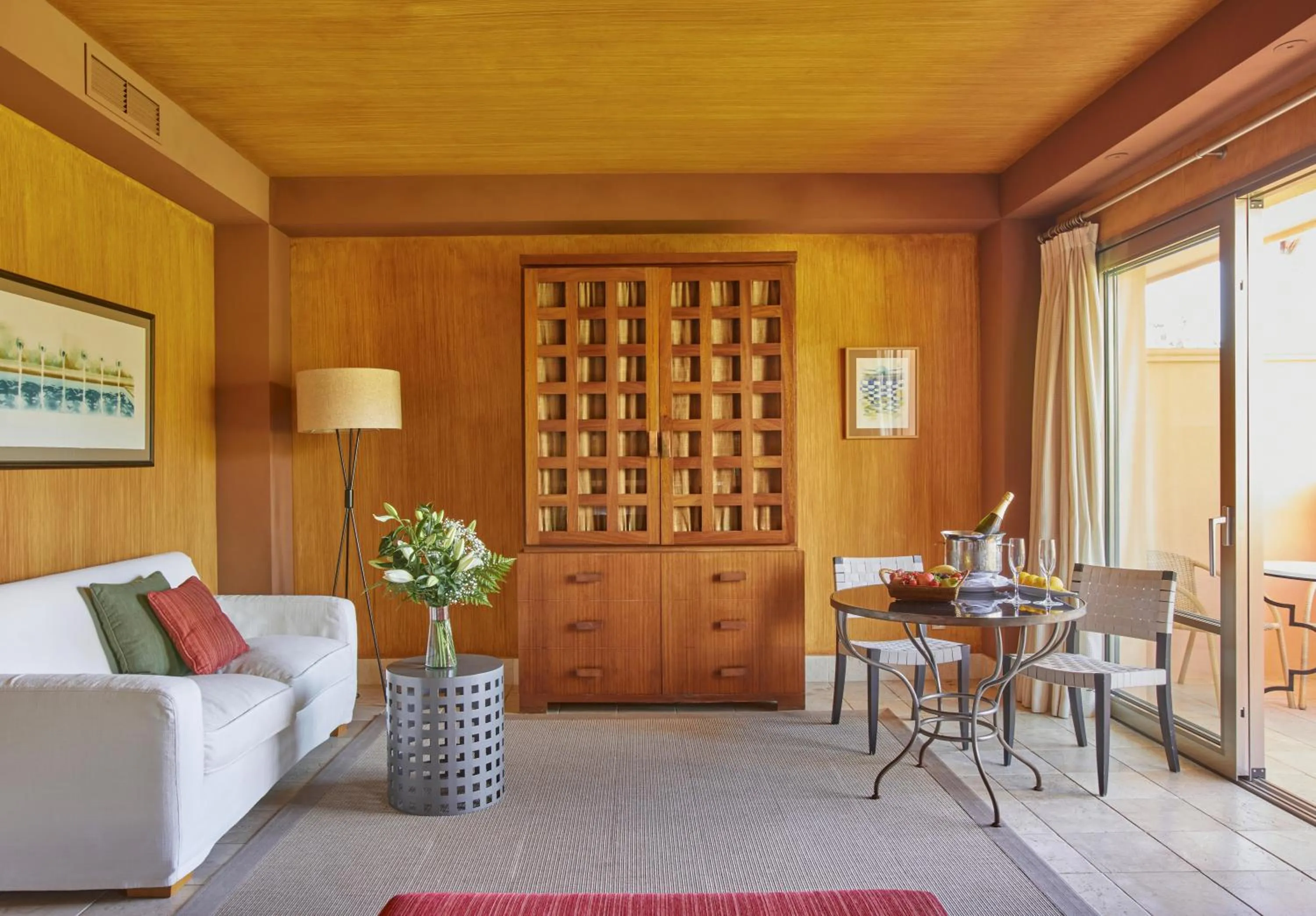 Bedroom in Rio Real Golf & Hotel