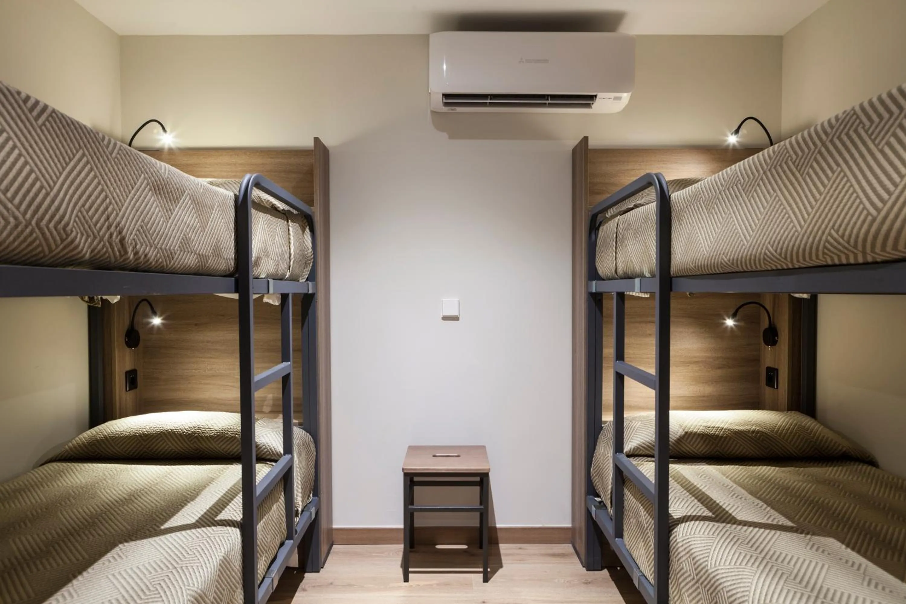 Photo of the whole room, Bed in Climia 2Sleep Apartments