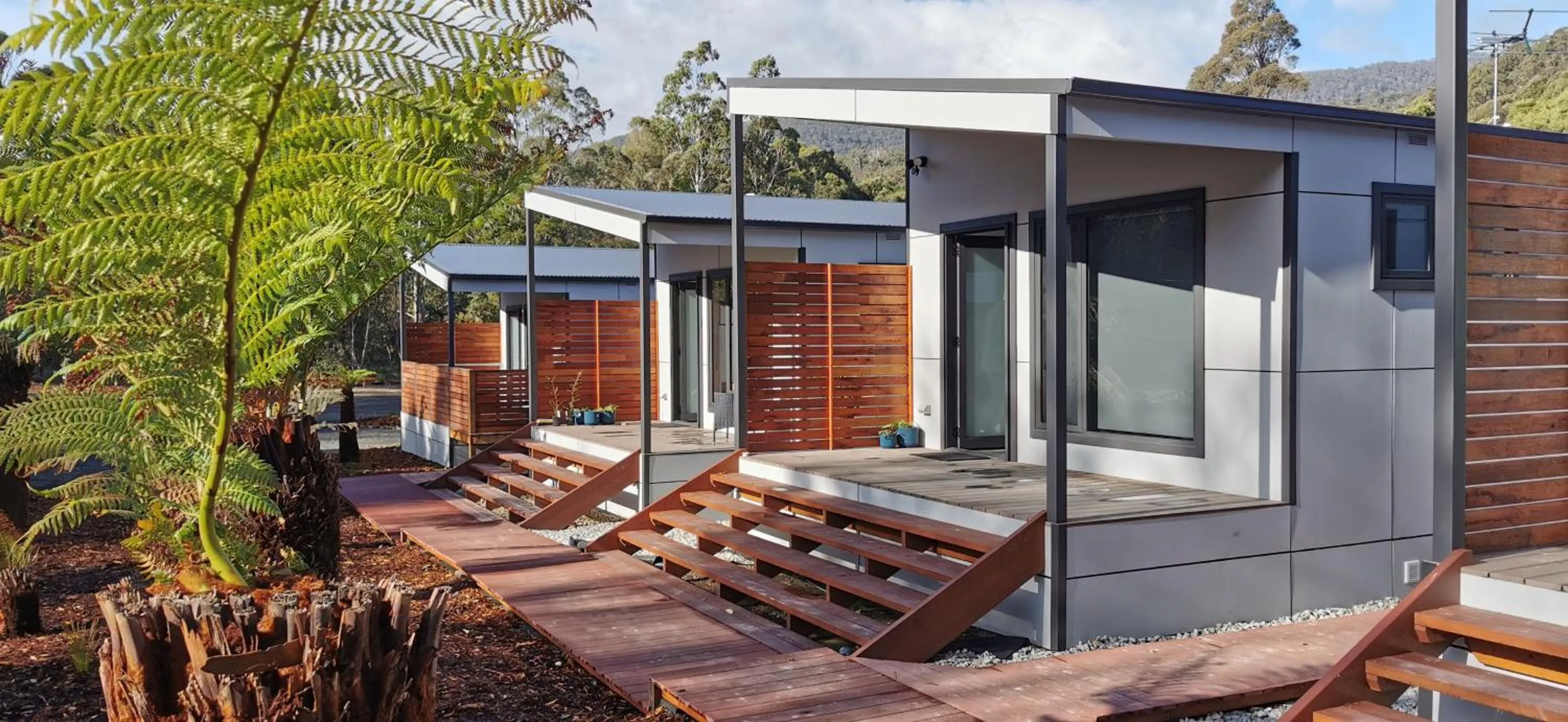 Property building in Mt Field Retreat