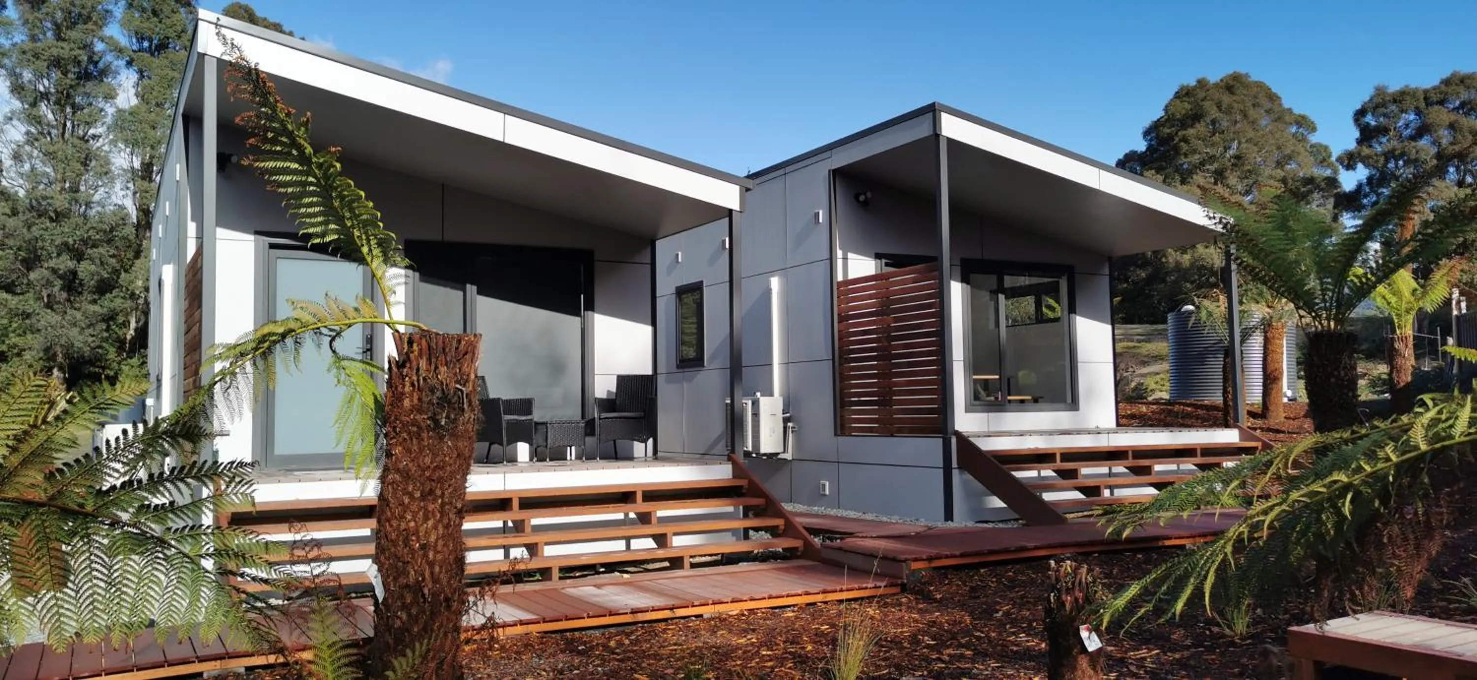 Property building in Mt Field Retreat