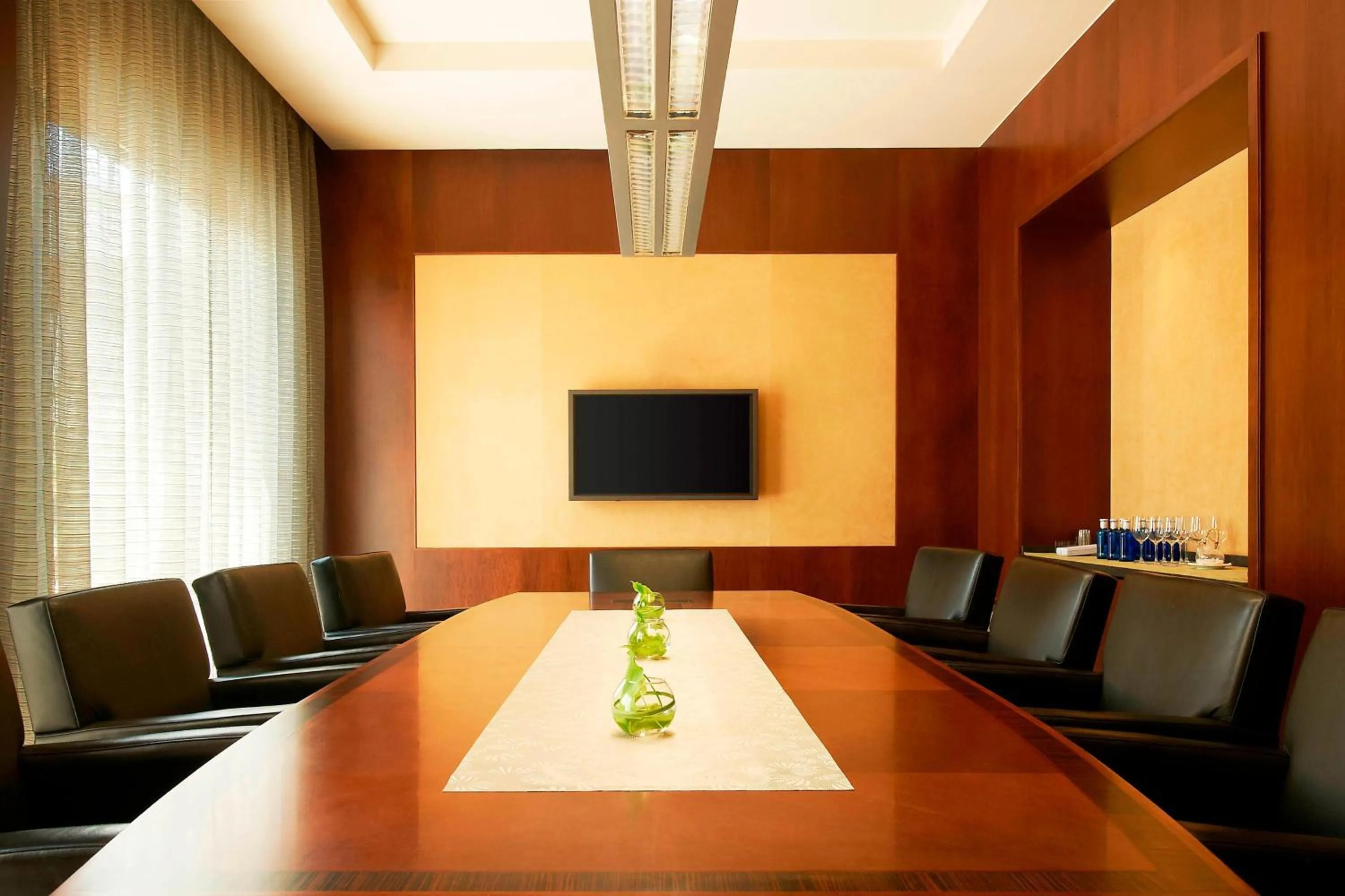 Meeting/conference room in The Westin Valencia