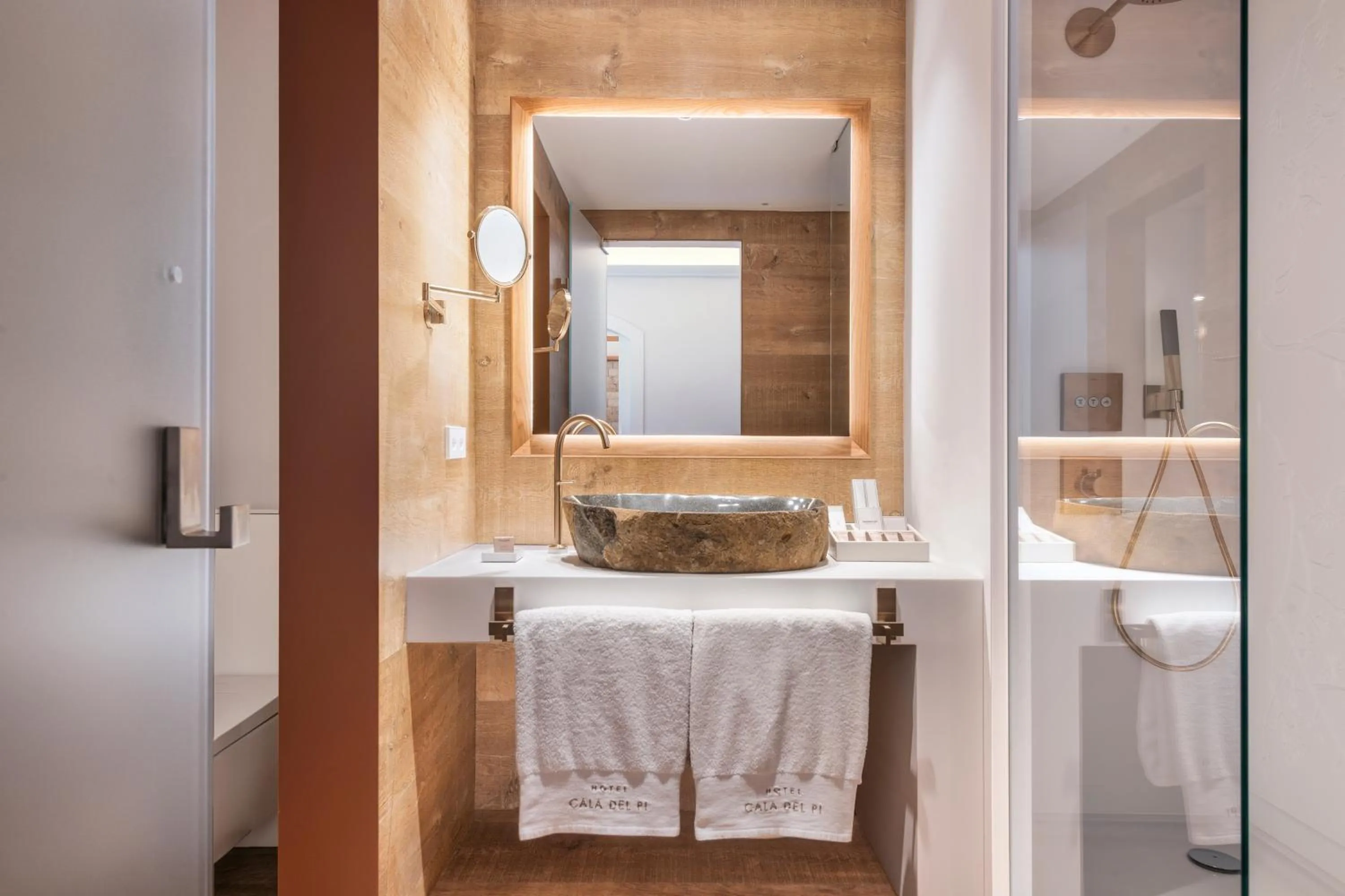 Bathroom in Hotel Cala del Pi - Adults Only