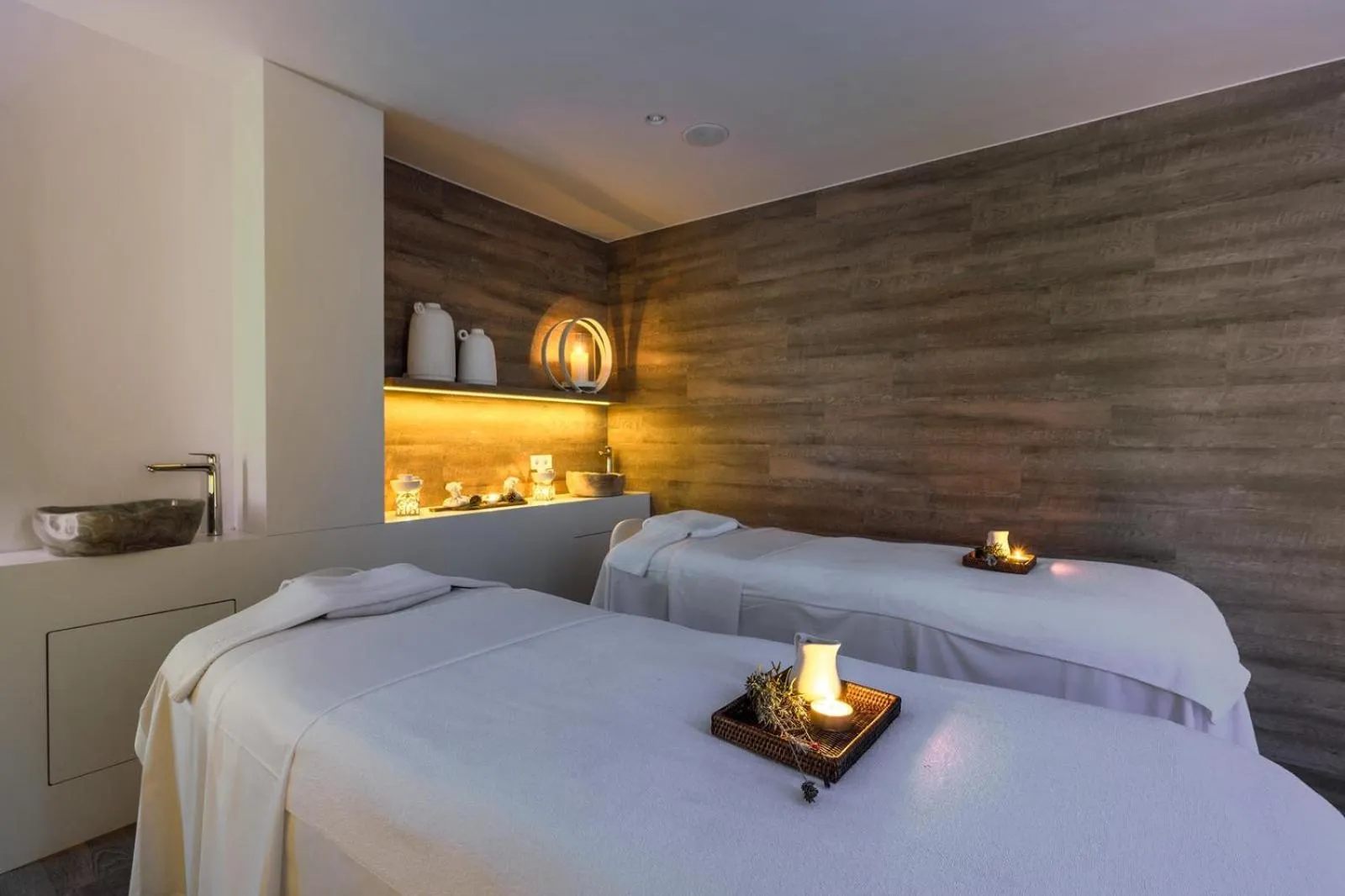 Massage, Bed in Hotel Cala del Pi - Adults Only