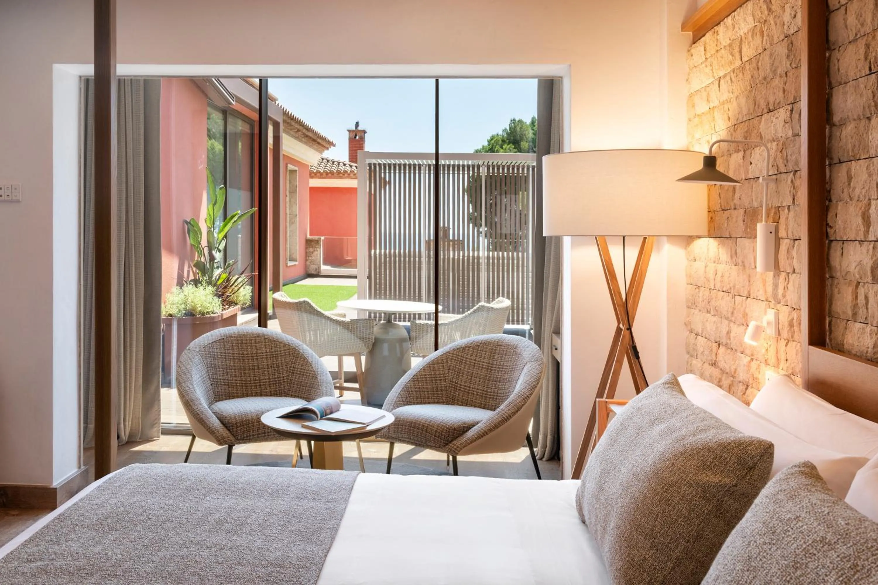 Bedroom, Bed in Hotel Cala del Pi - Adults Only