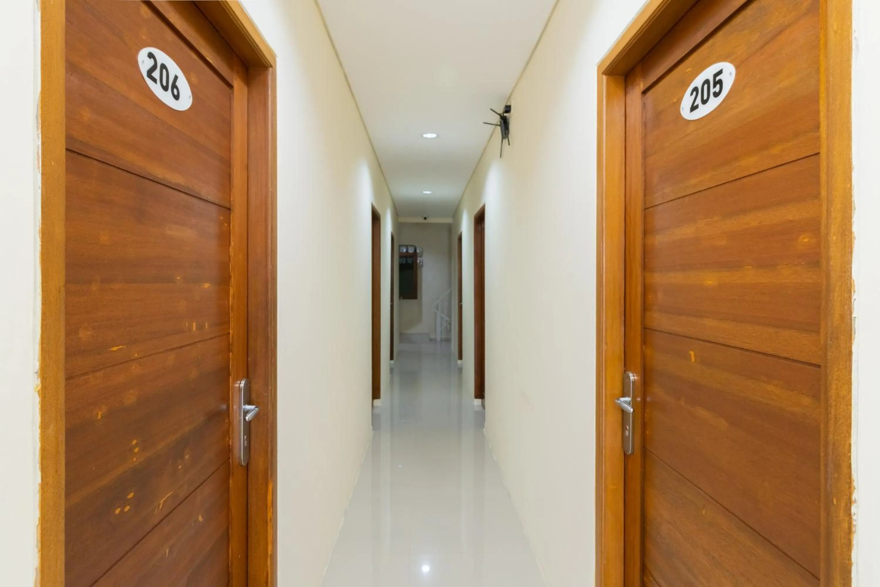 Floor plan in RedDoorz @ Kemanggisan Raya