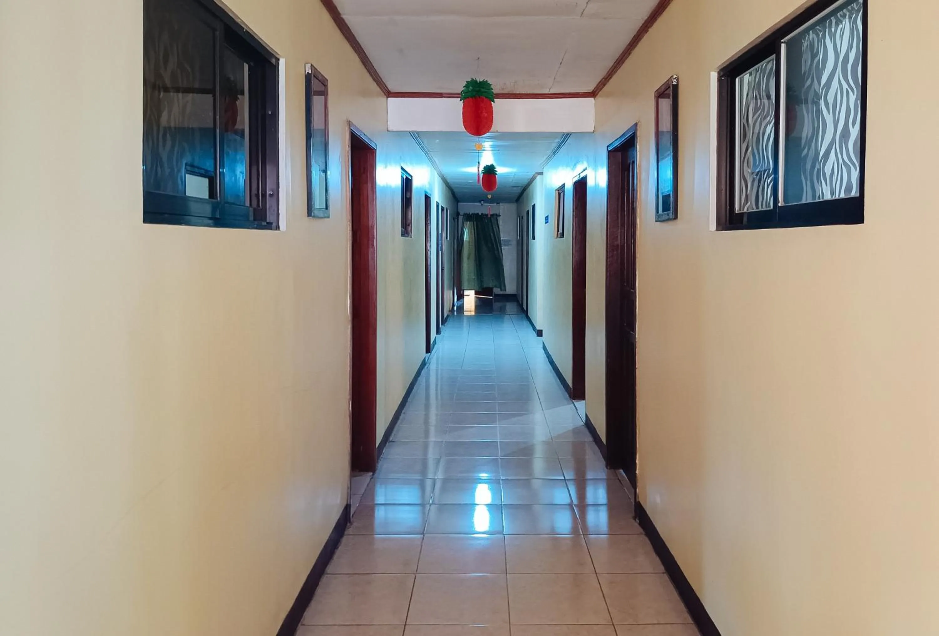 Area and facilities in RedDoorz @ Grand Valley Hotel Junction Luna Cagayan