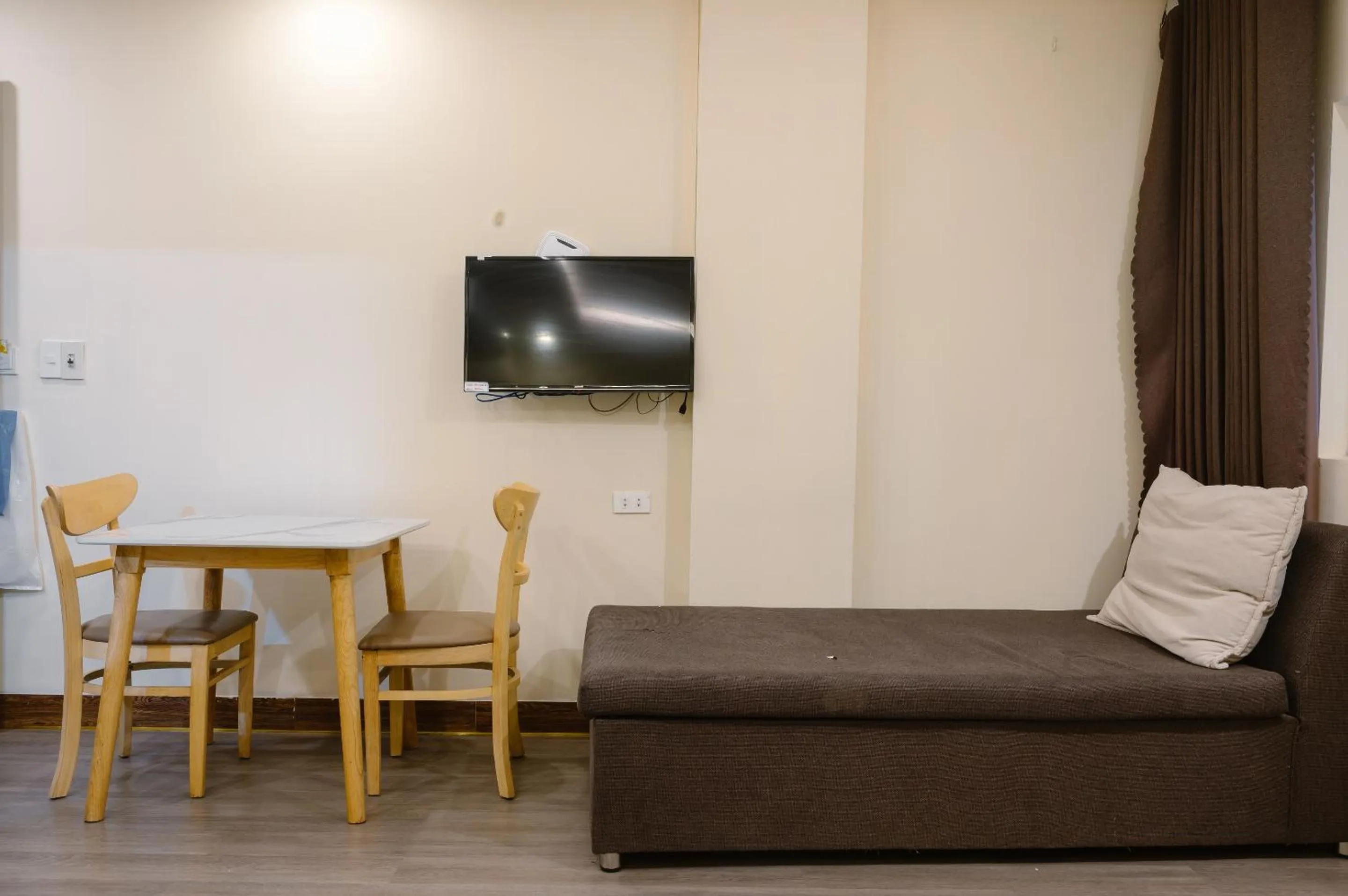 TV and multimedia in NALINI Hotel & Apartment