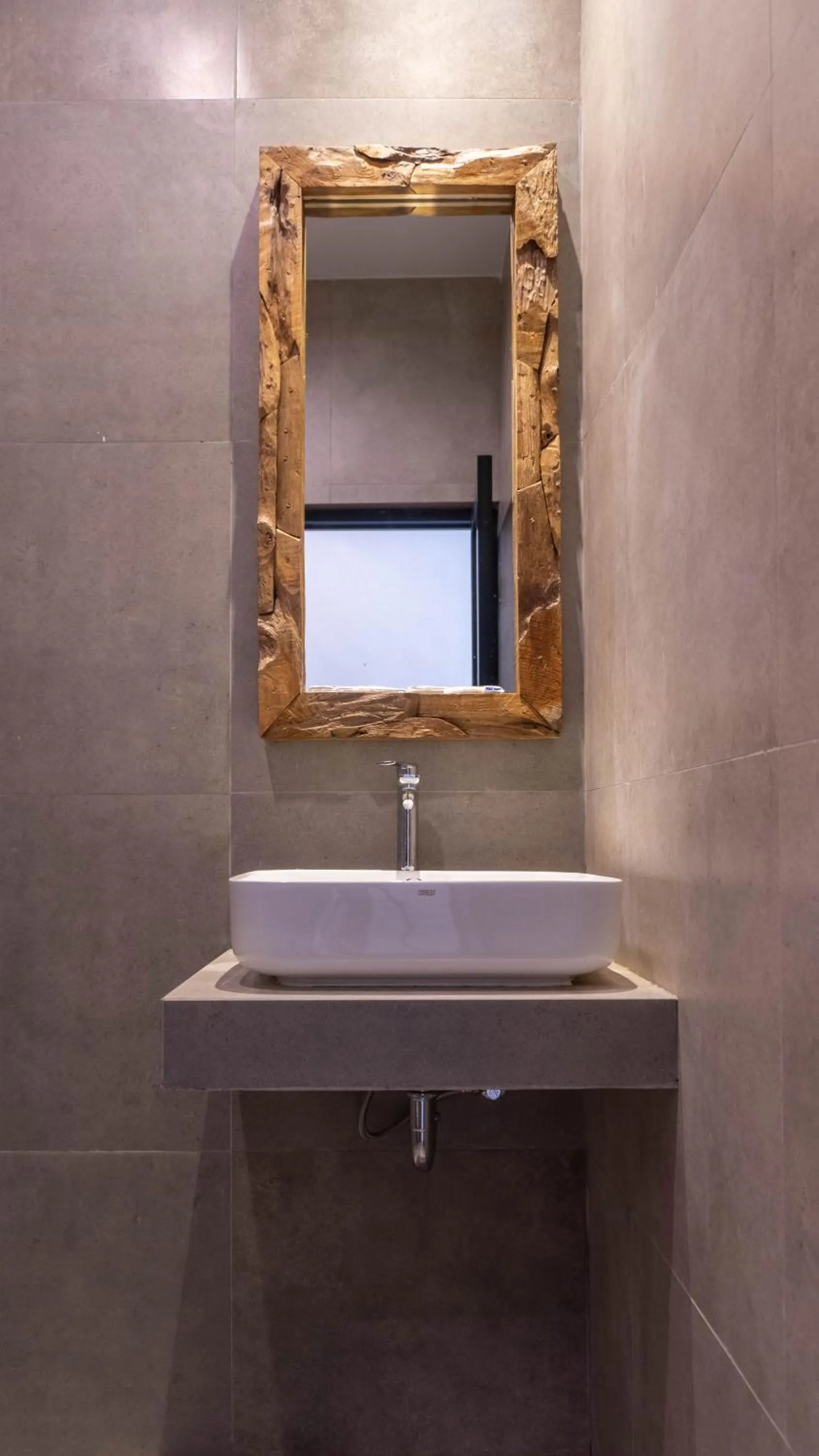 Bathroom in Rabasta Enjoy Kuta