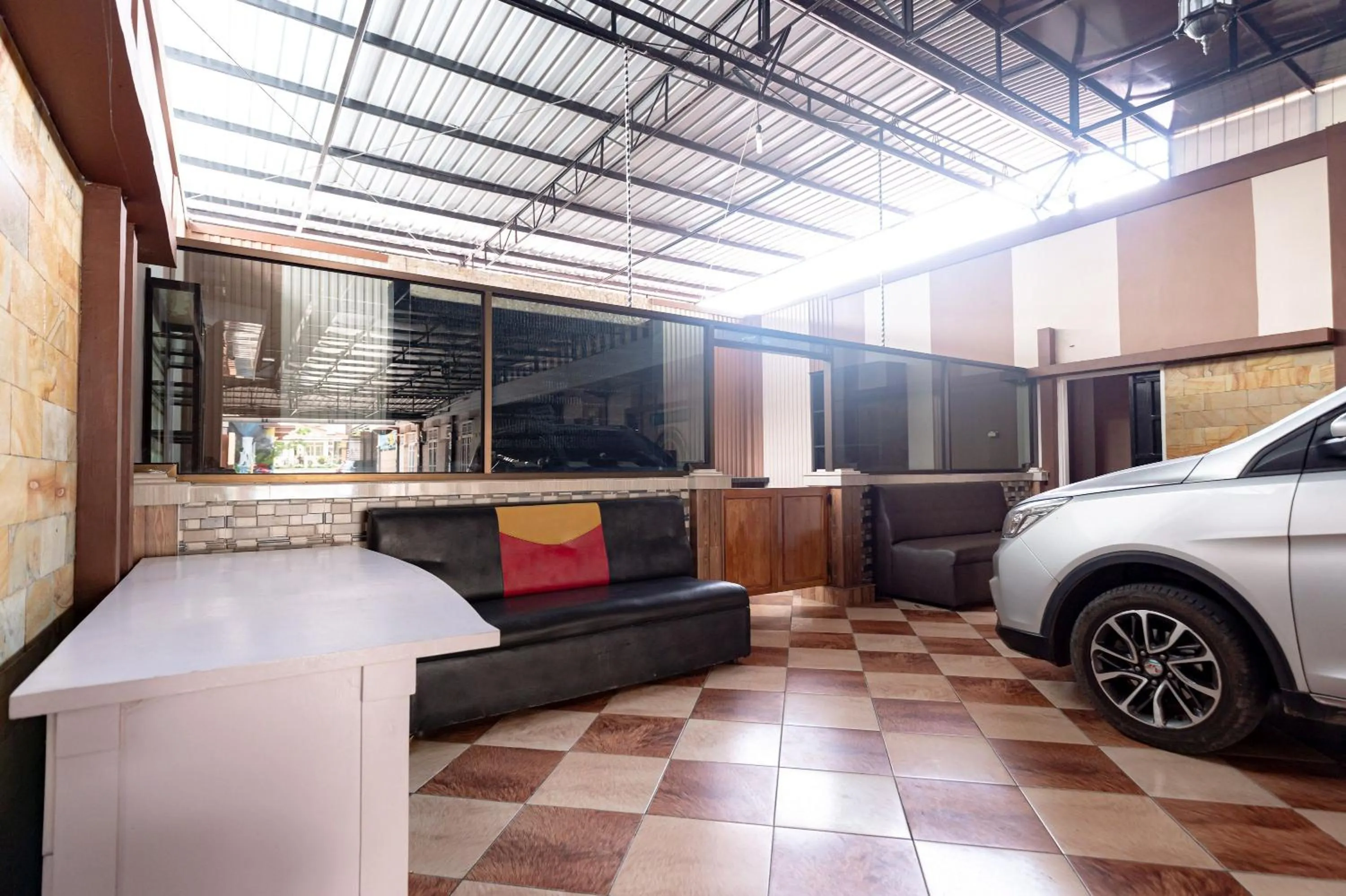 Property building in RedDoorz near Universitas Simalungun Pematangsiantar