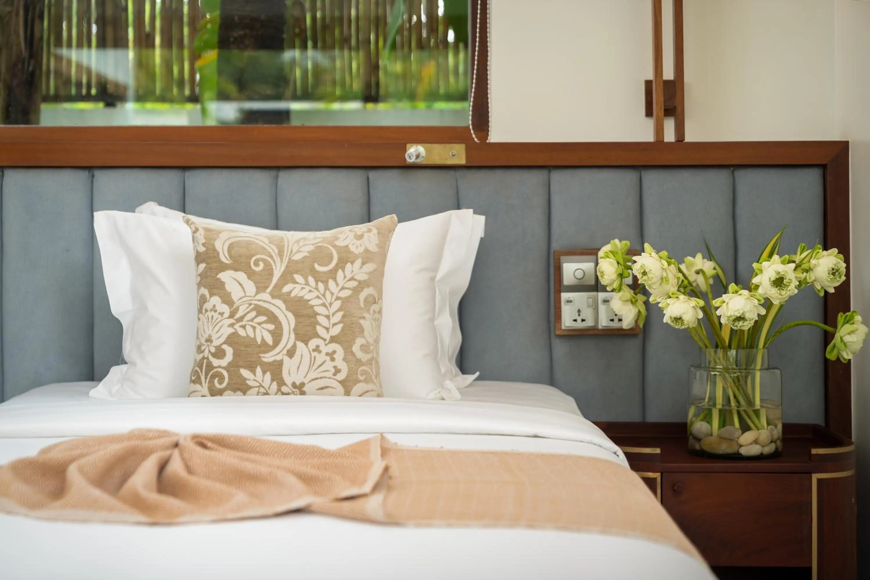 Bed in WAKA VILLA Private Pool Resort & Spa - Adults Only