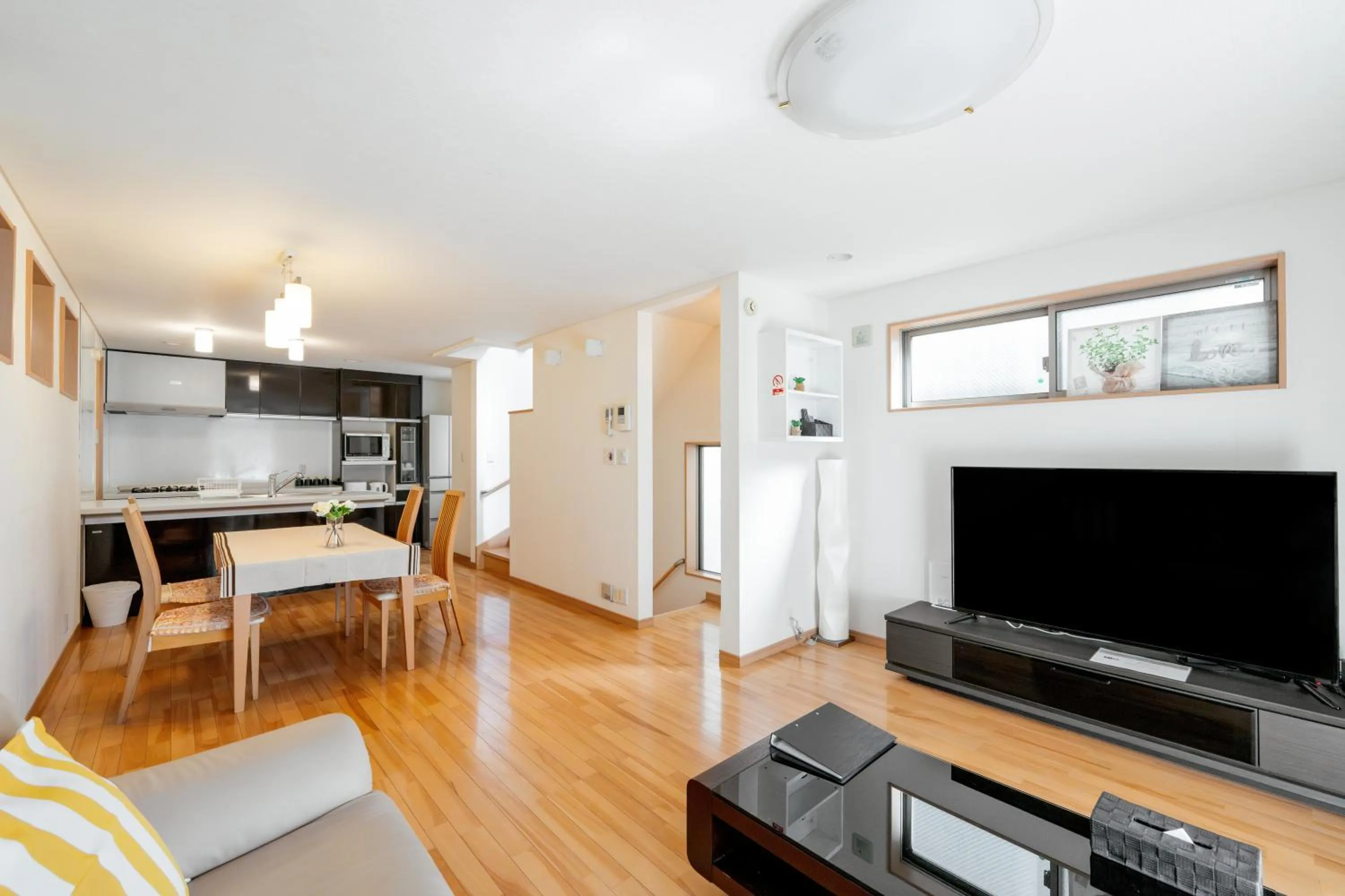 Living room in Higashi Shinjuku Modern house