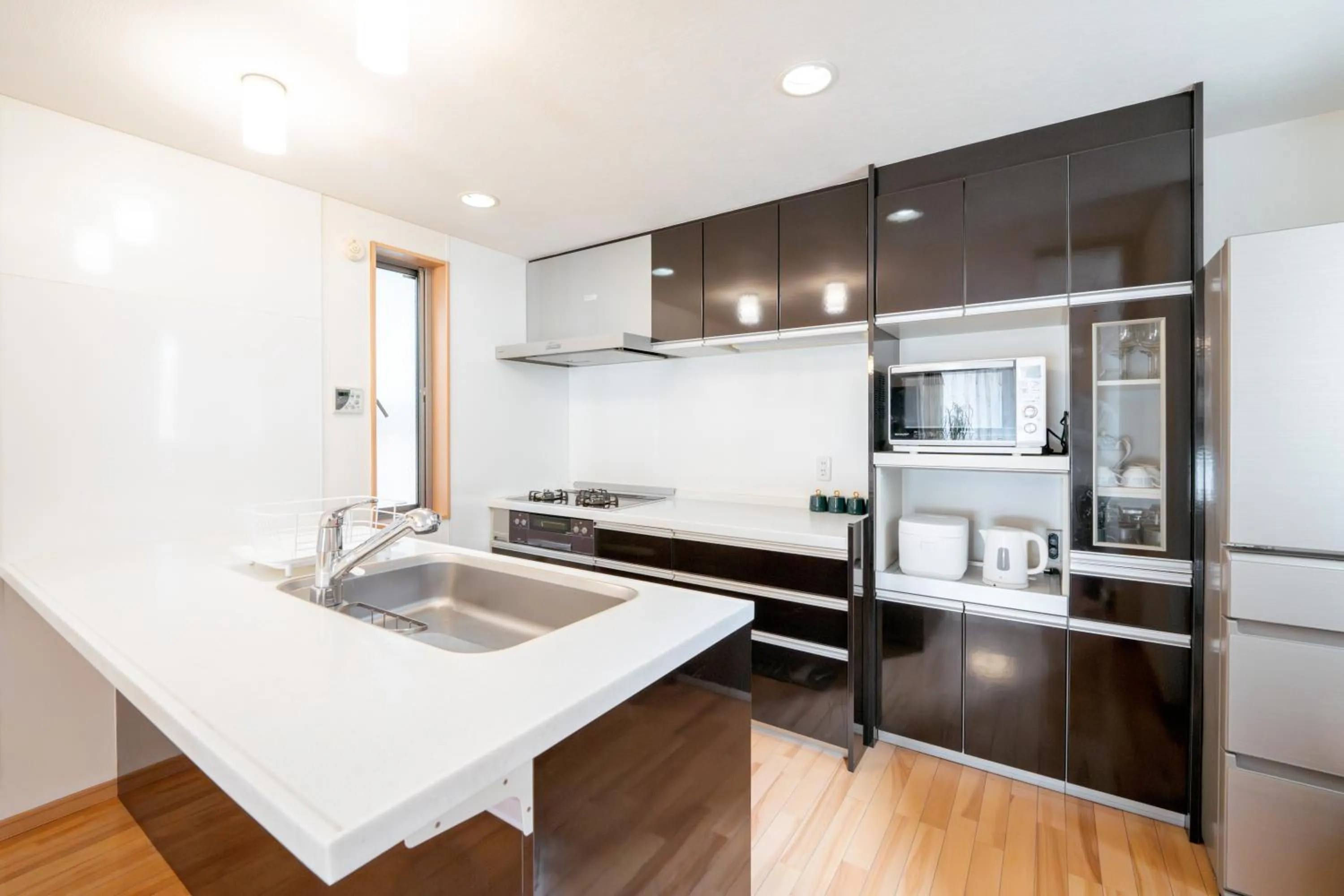 Kitchen or kitchenette in Higashi Shinjuku Modern house