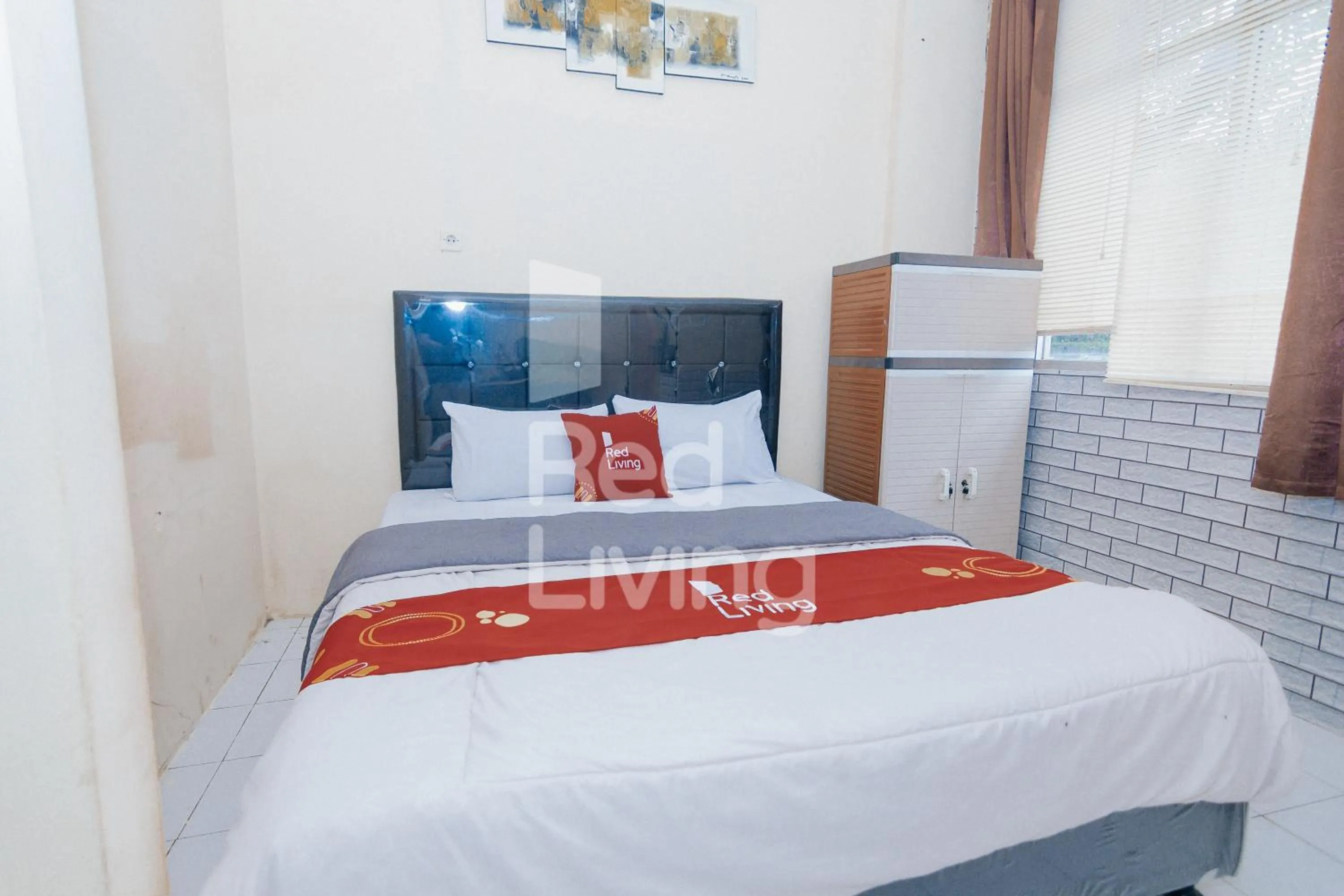 Bedroom, Bed in RedLiving Apartemen Emerald Hill - SR Rooms Tower Green