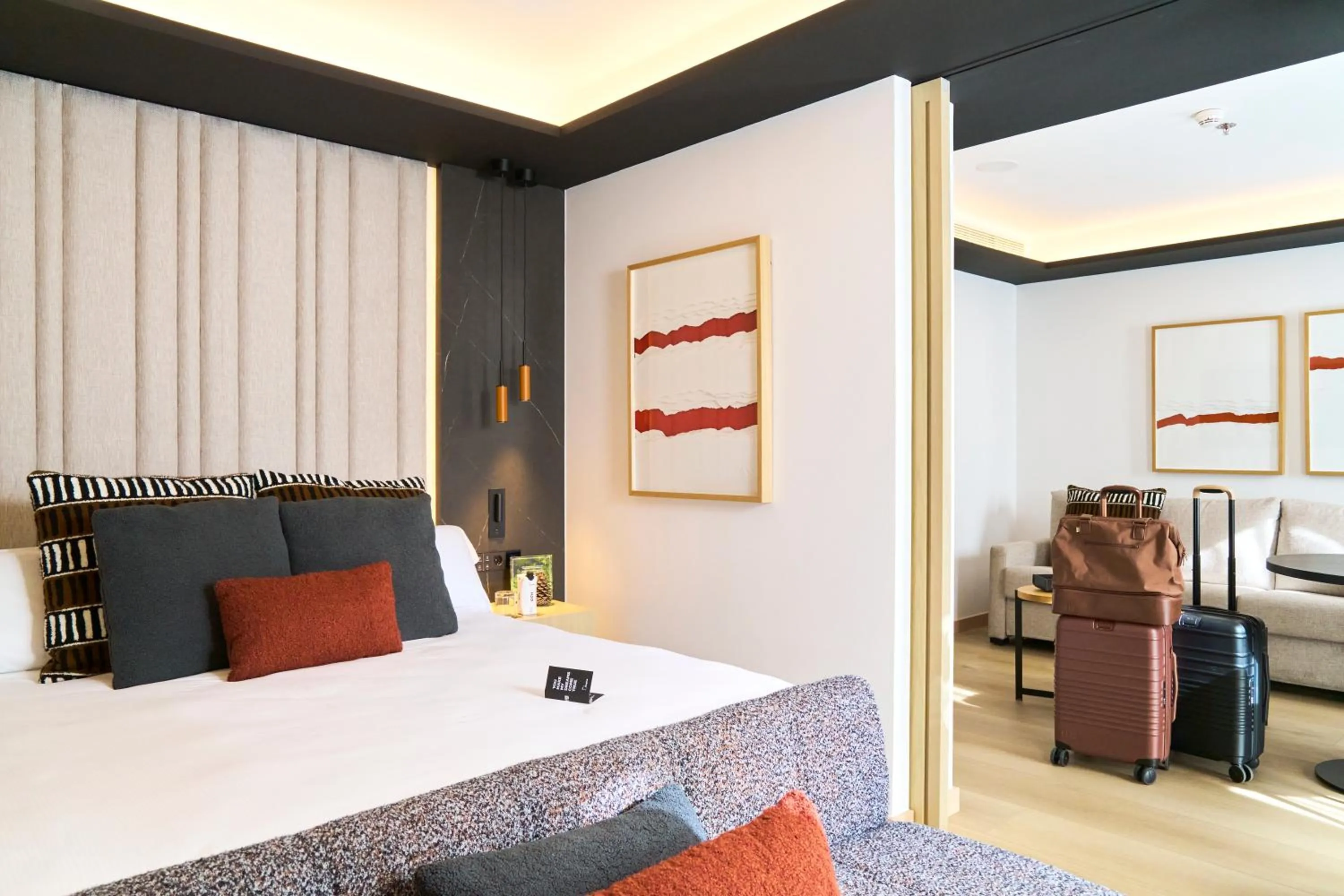 Photo of the whole room, Bed in Hotel Regina