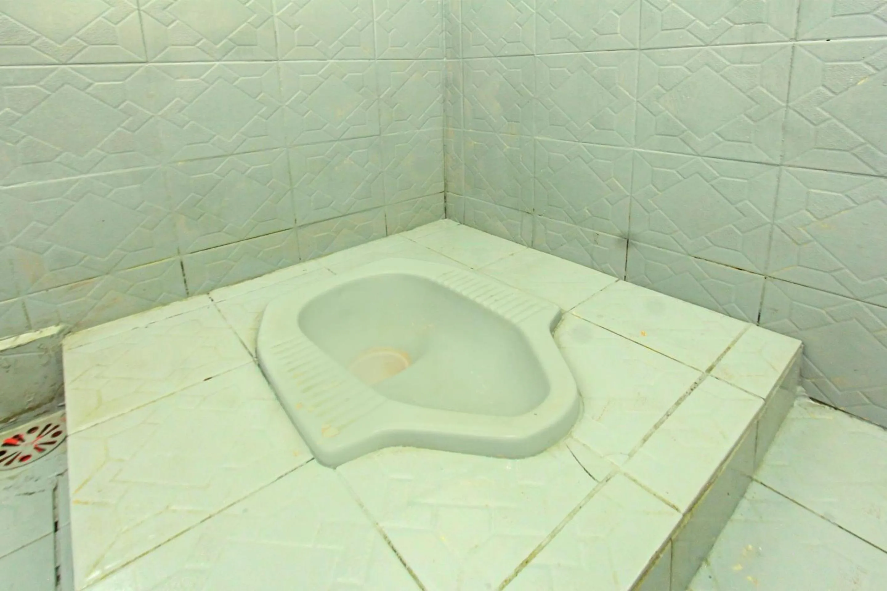 Bathroom in Hotel O Diwi Homestay