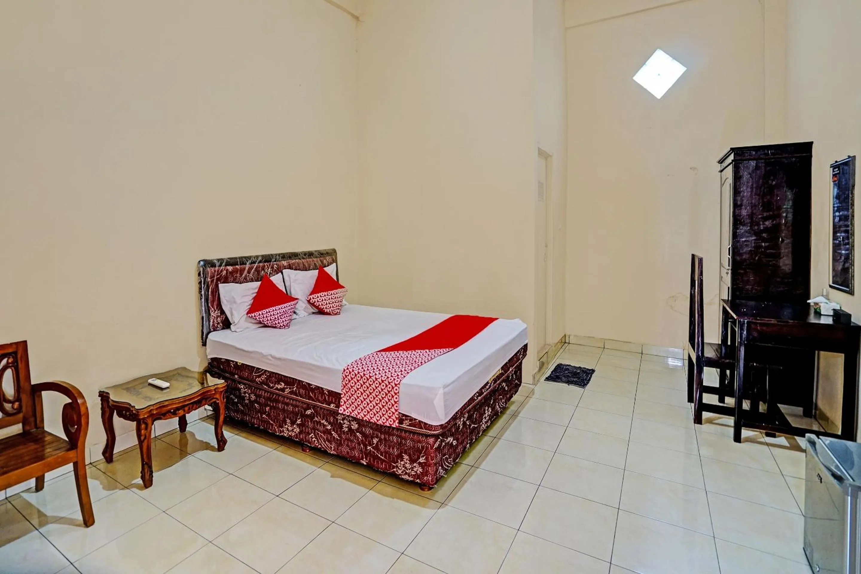 Bedroom, Bed in OYO Life 91984 Taufik Kost Syariah