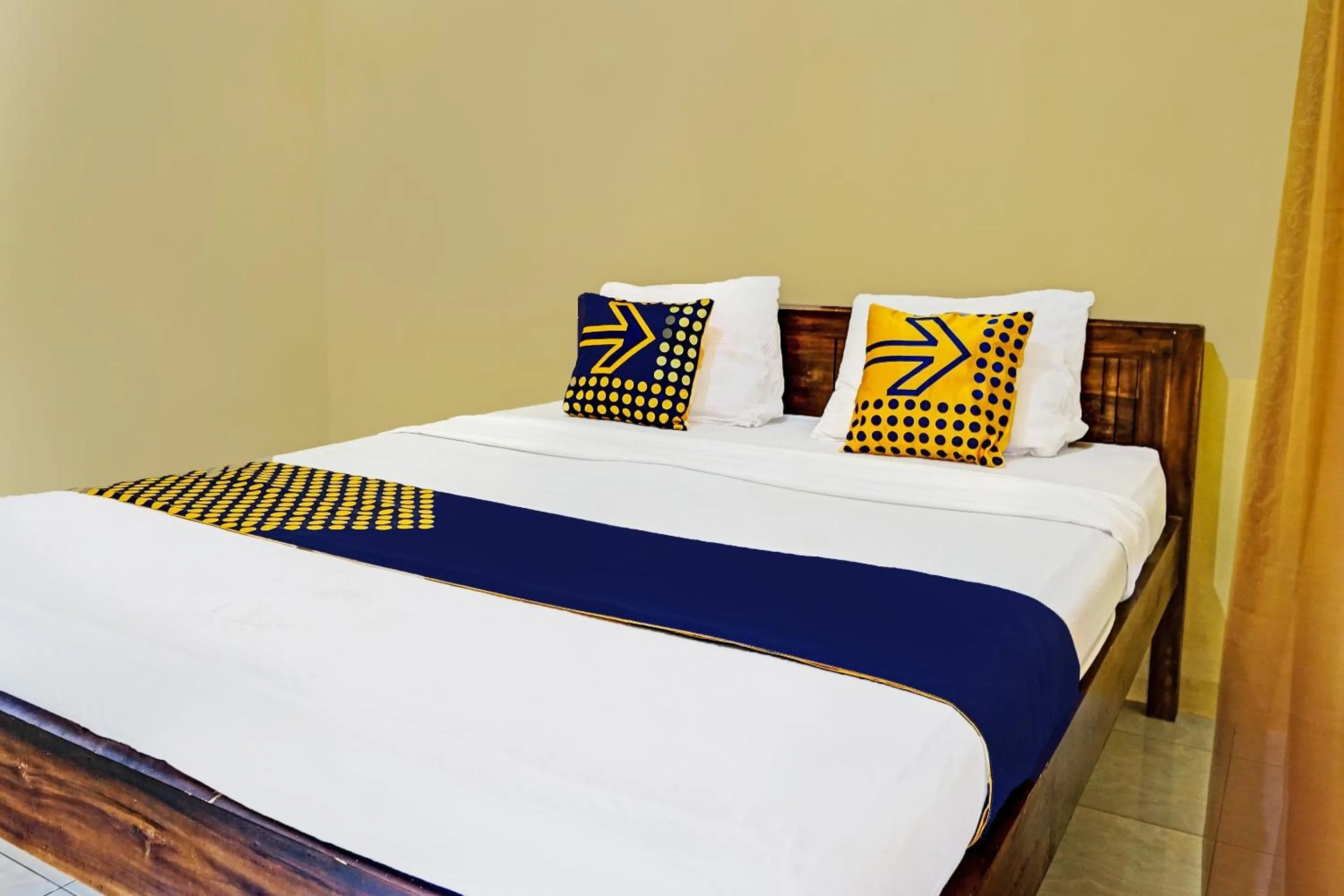 Bedroom, Bed in OYO Life 91988 Azka Homestay Klayar