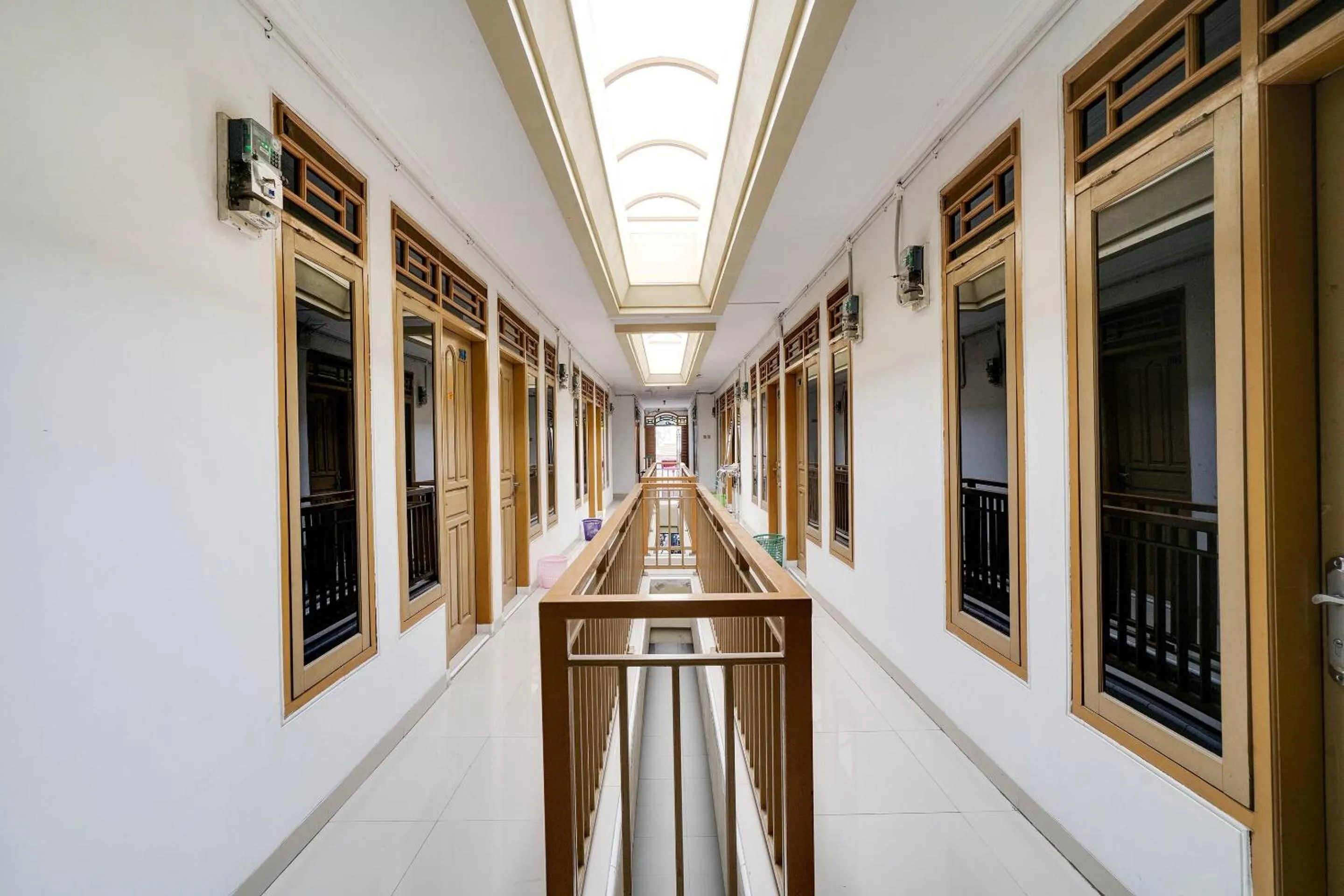 Lobby or reception in OYO Life 91994 Sawerigading Jatinangor Syariah