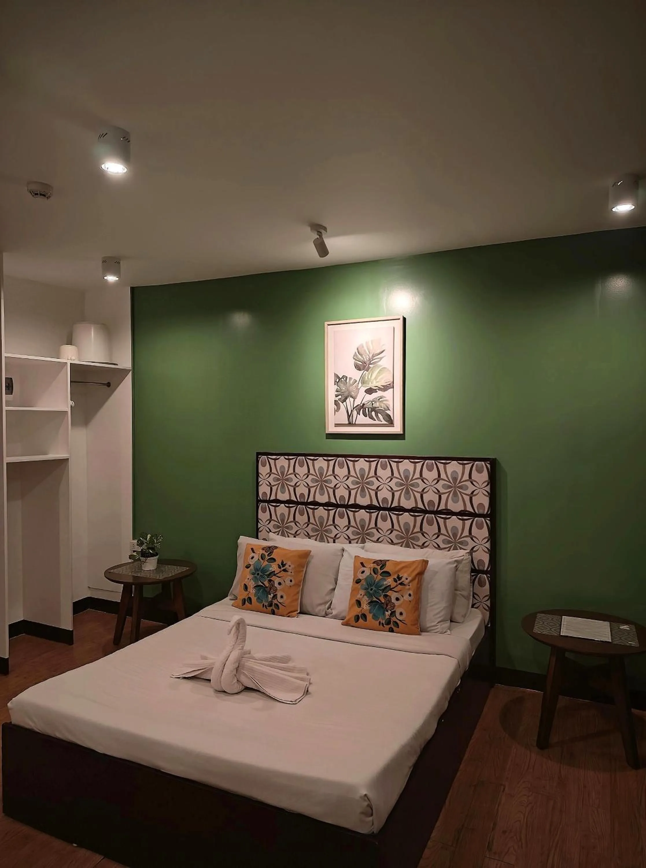 Bed in Davao Airport View Hotel