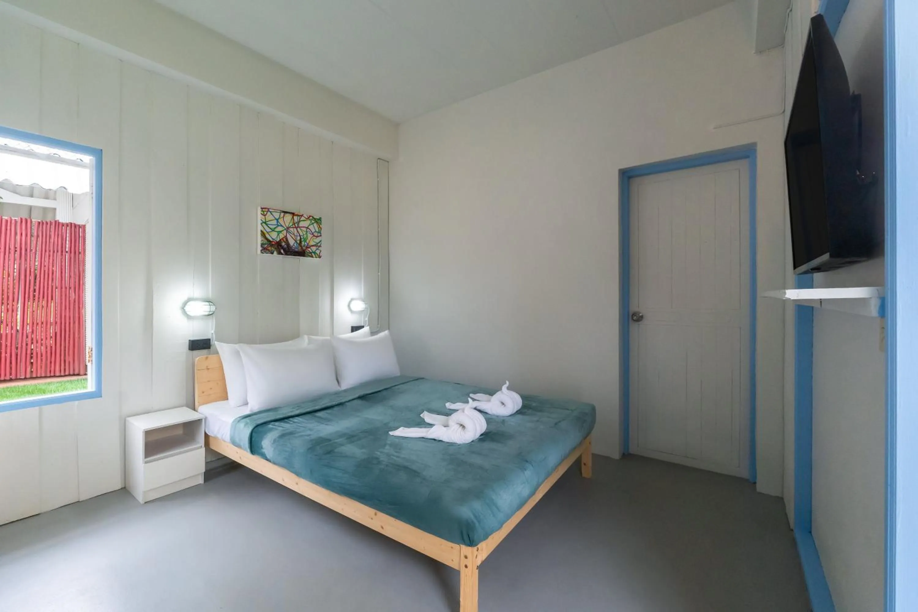 Bed in Slumber Resort Koh Chang