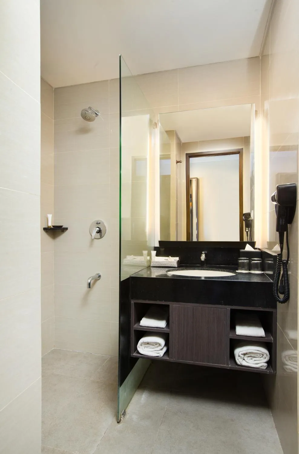 Bathroom in Brits Hotel Legian