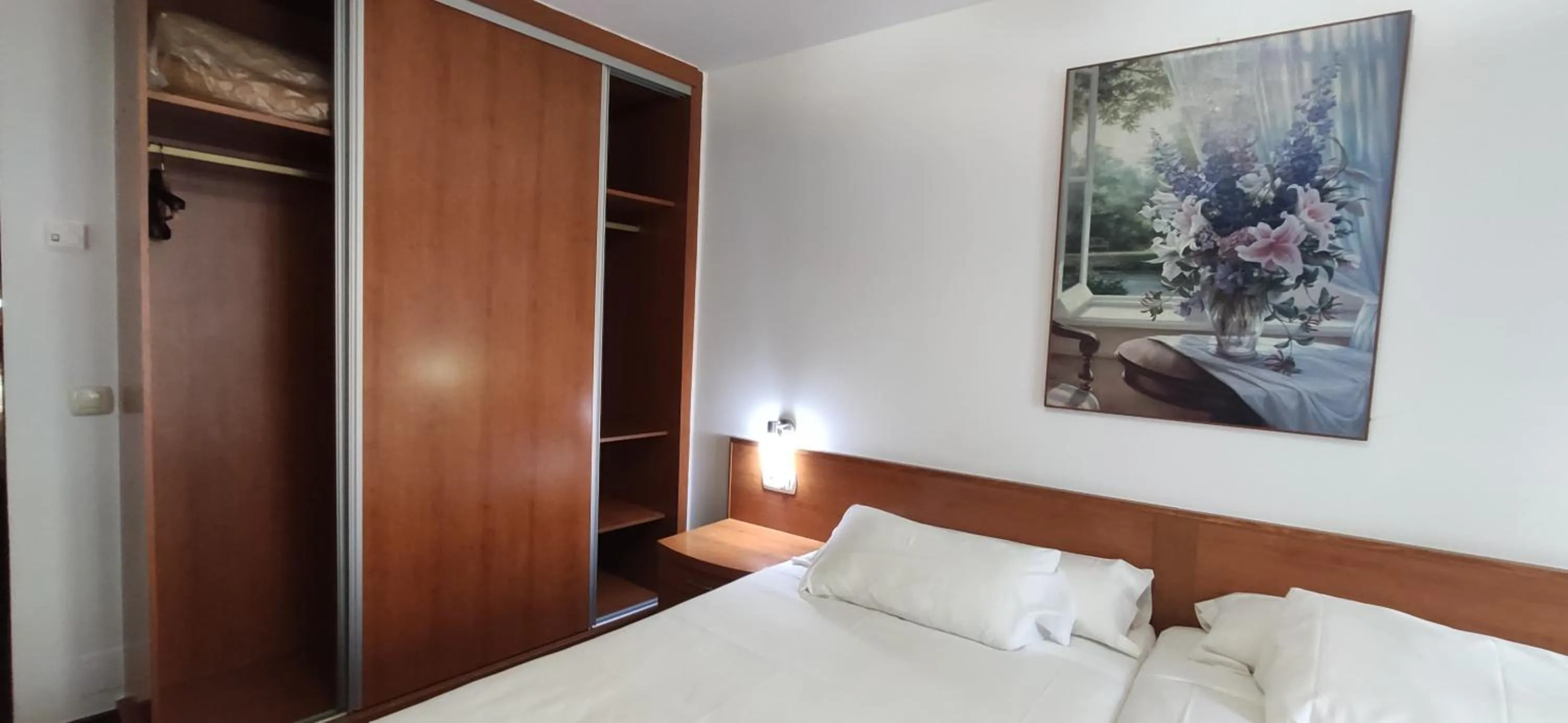 Superior Twin Room with City View in Hotel Hórreo by Bossh! Hotels
