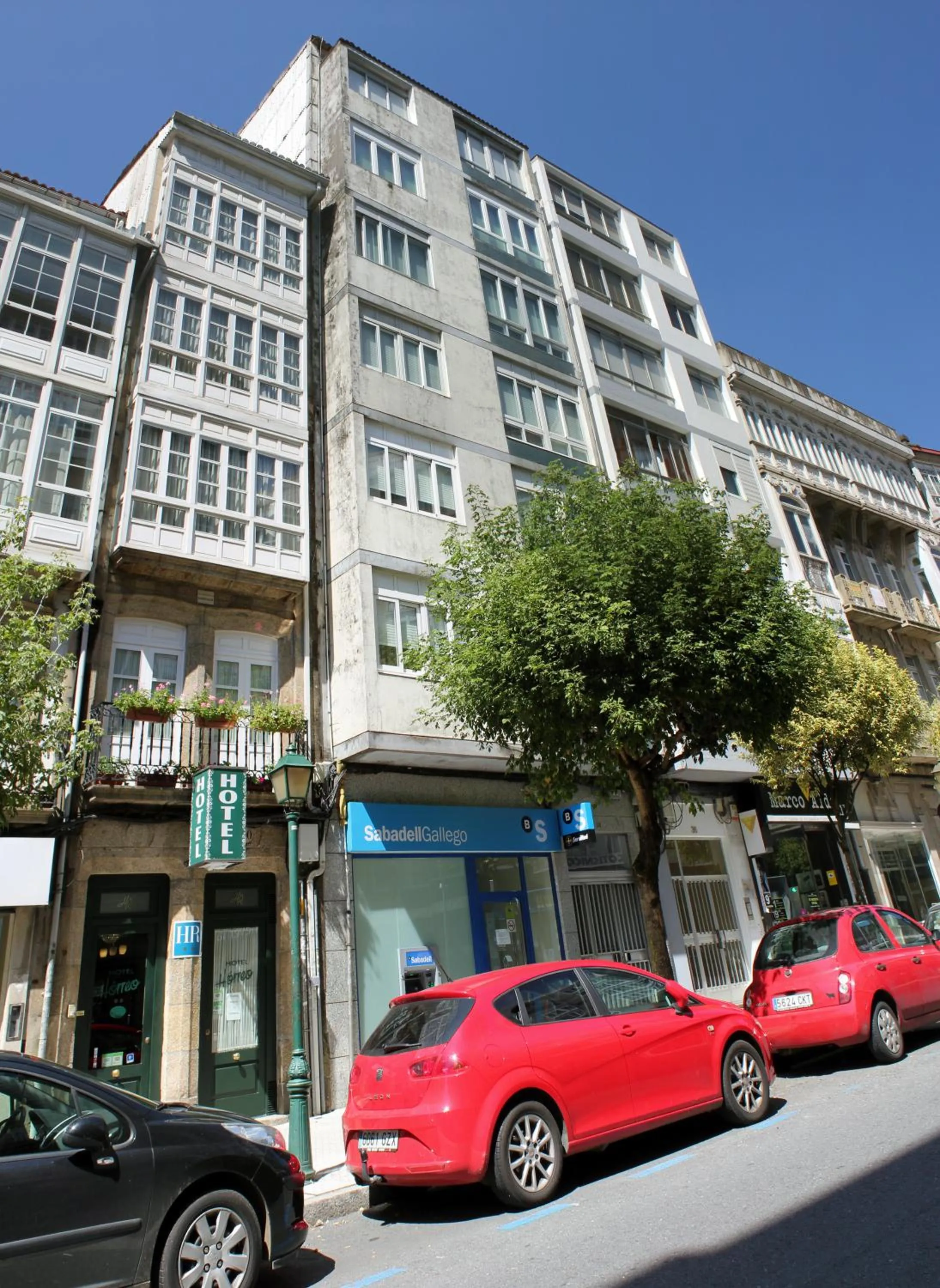 Property building in Hotel Hórreo by Bossh! Hotels