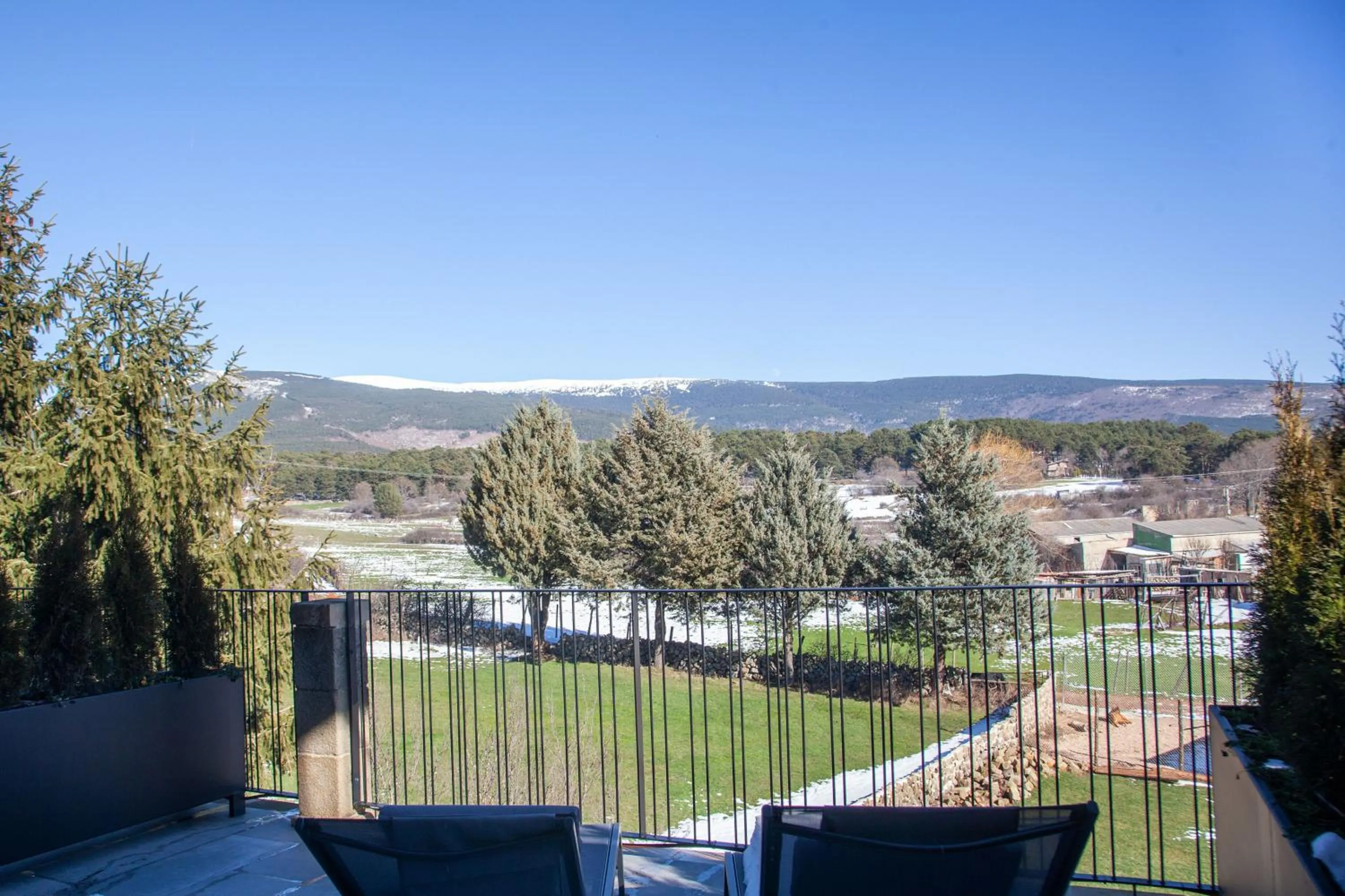 Duruelo Mountain Suites