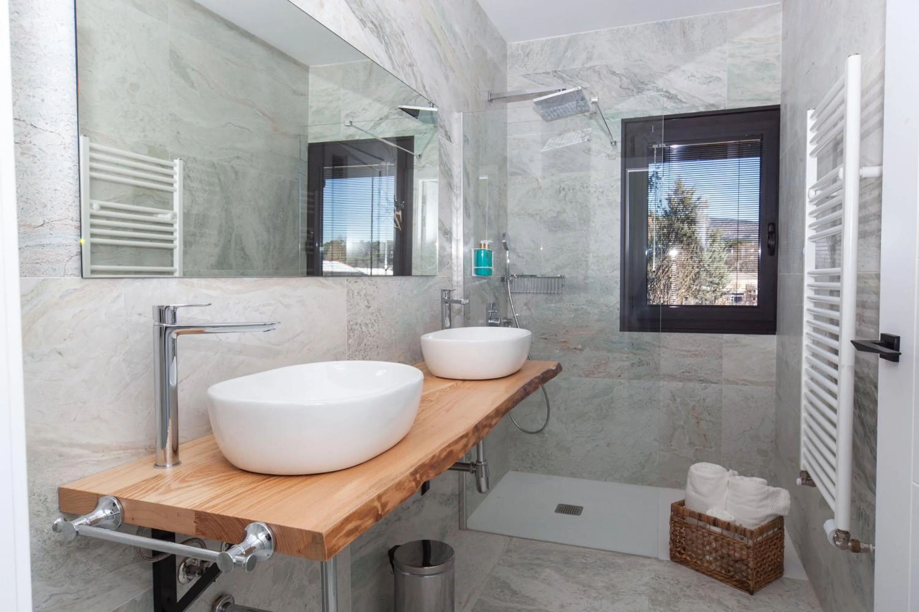 Duruelo Mountain Suites