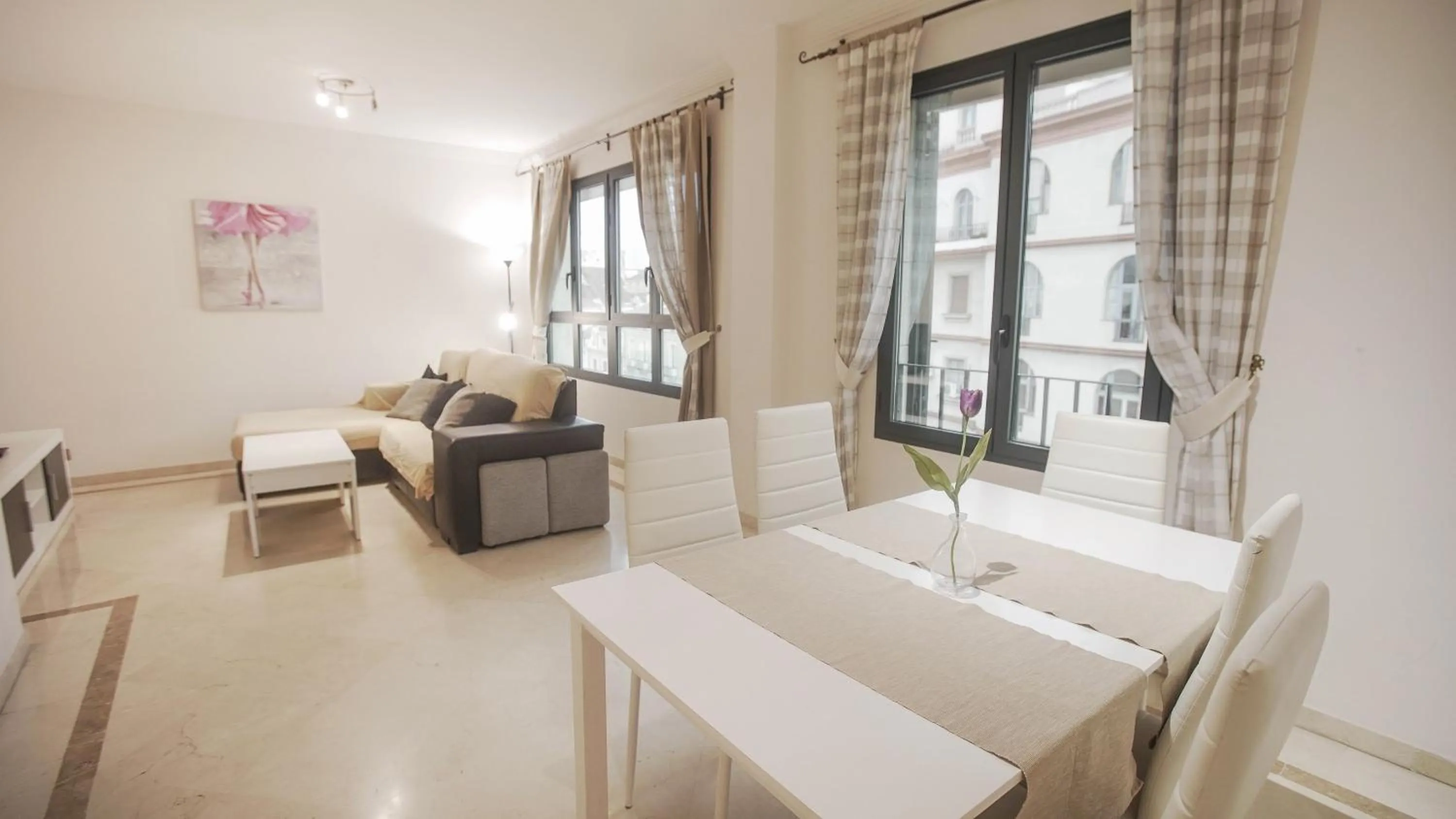 Living room, Bed in Atarazanas Málaga Boutique Hotel