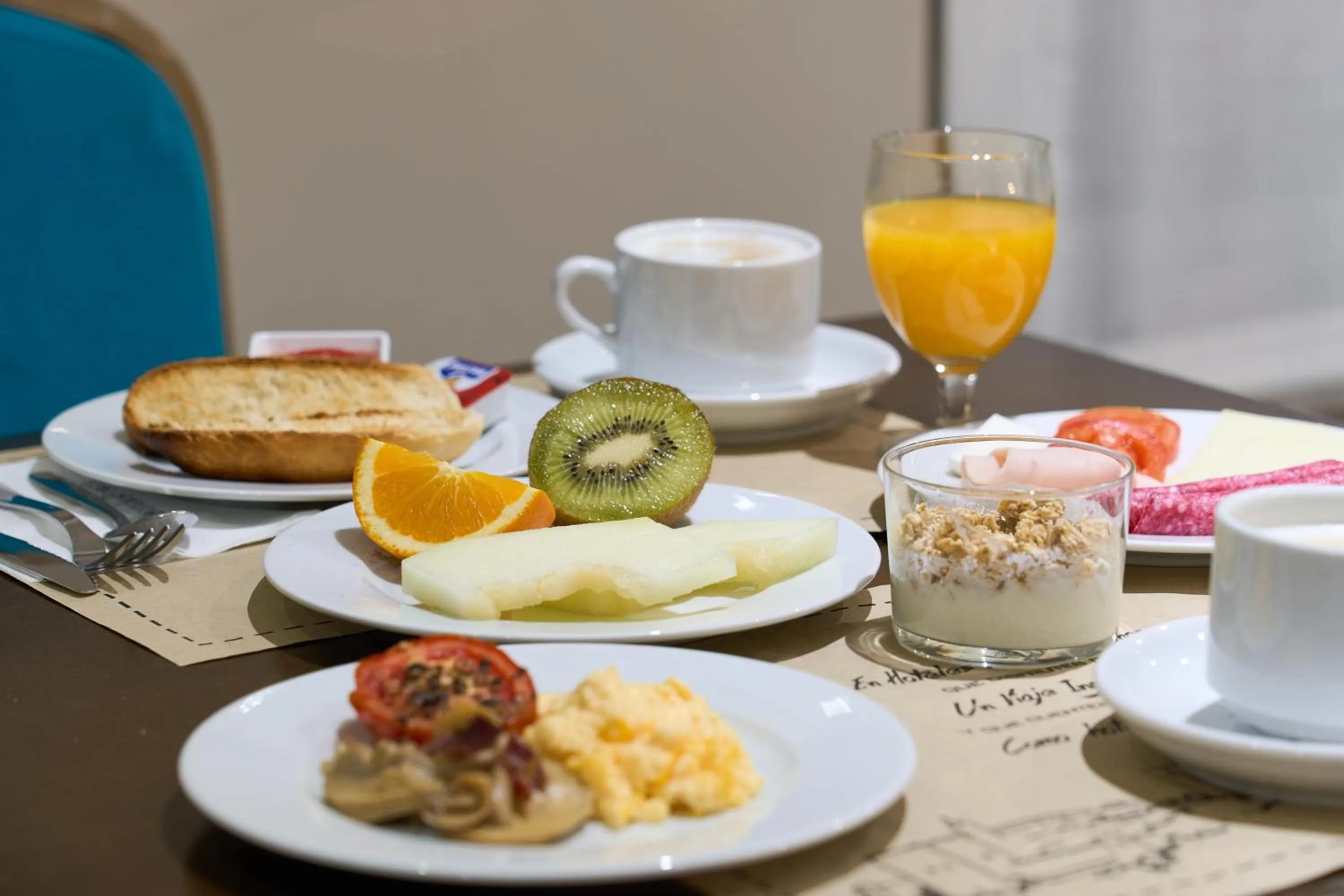 Buffet breakfast in Porcel Sabica