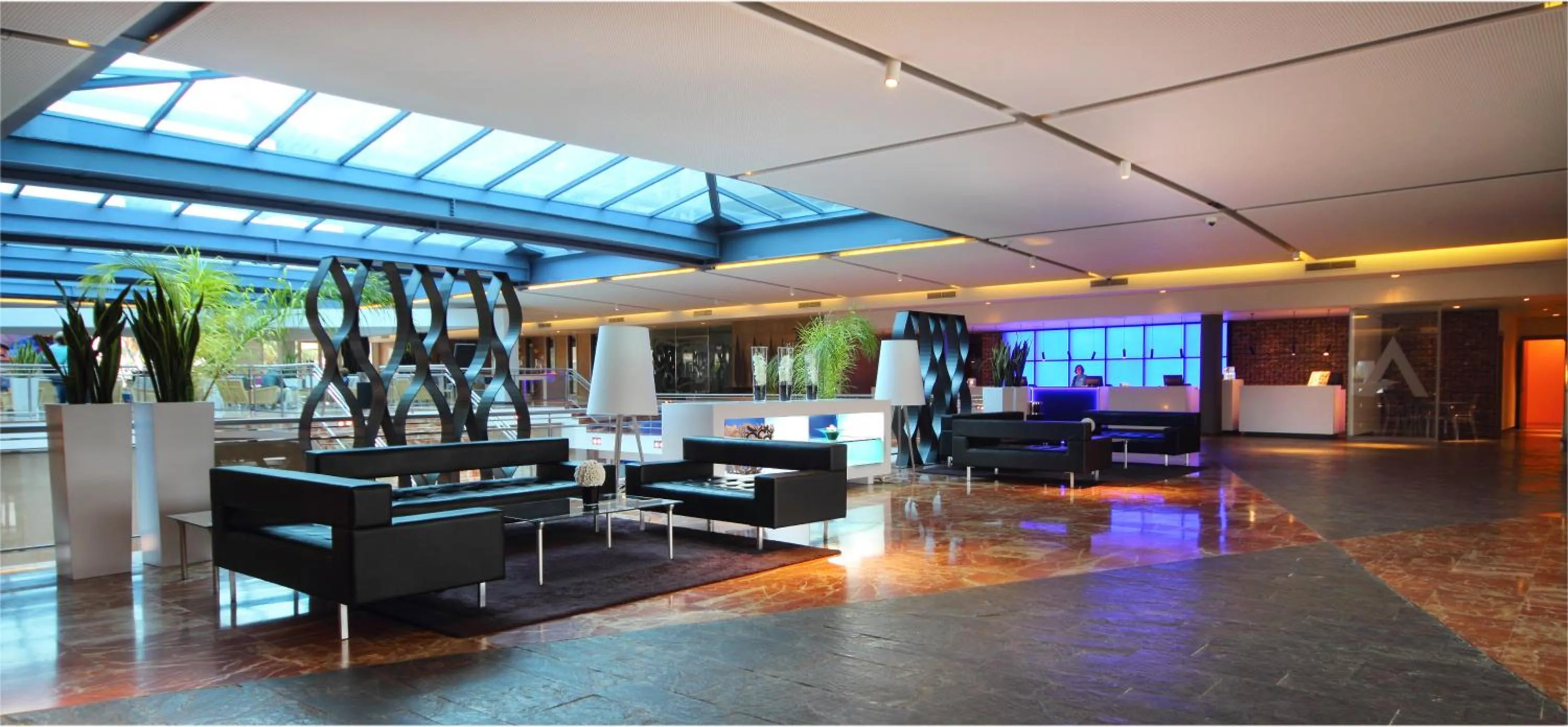 Lobby or reception in AQUA Hotel Onabrava & Spa 4*Sup