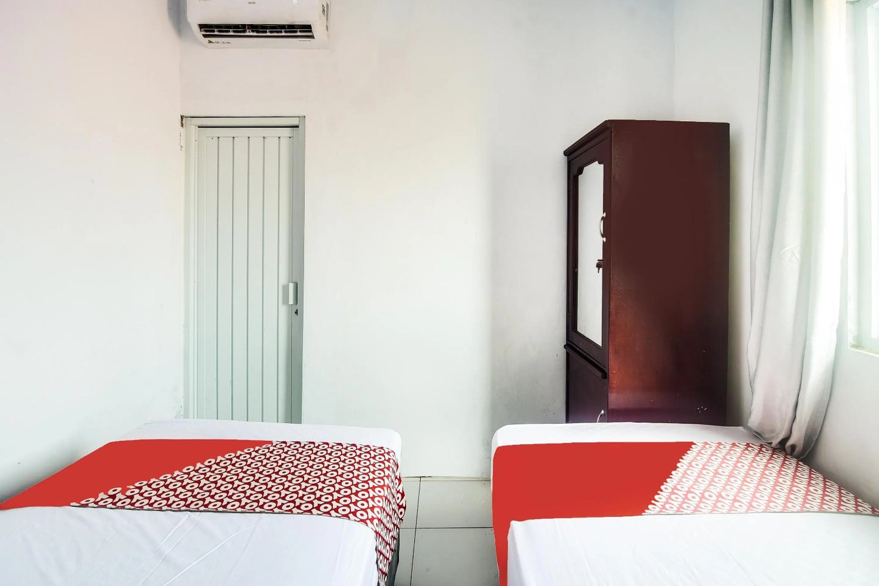 Bedroom, Bed in Hotel O 3m Kost Dan Homestay