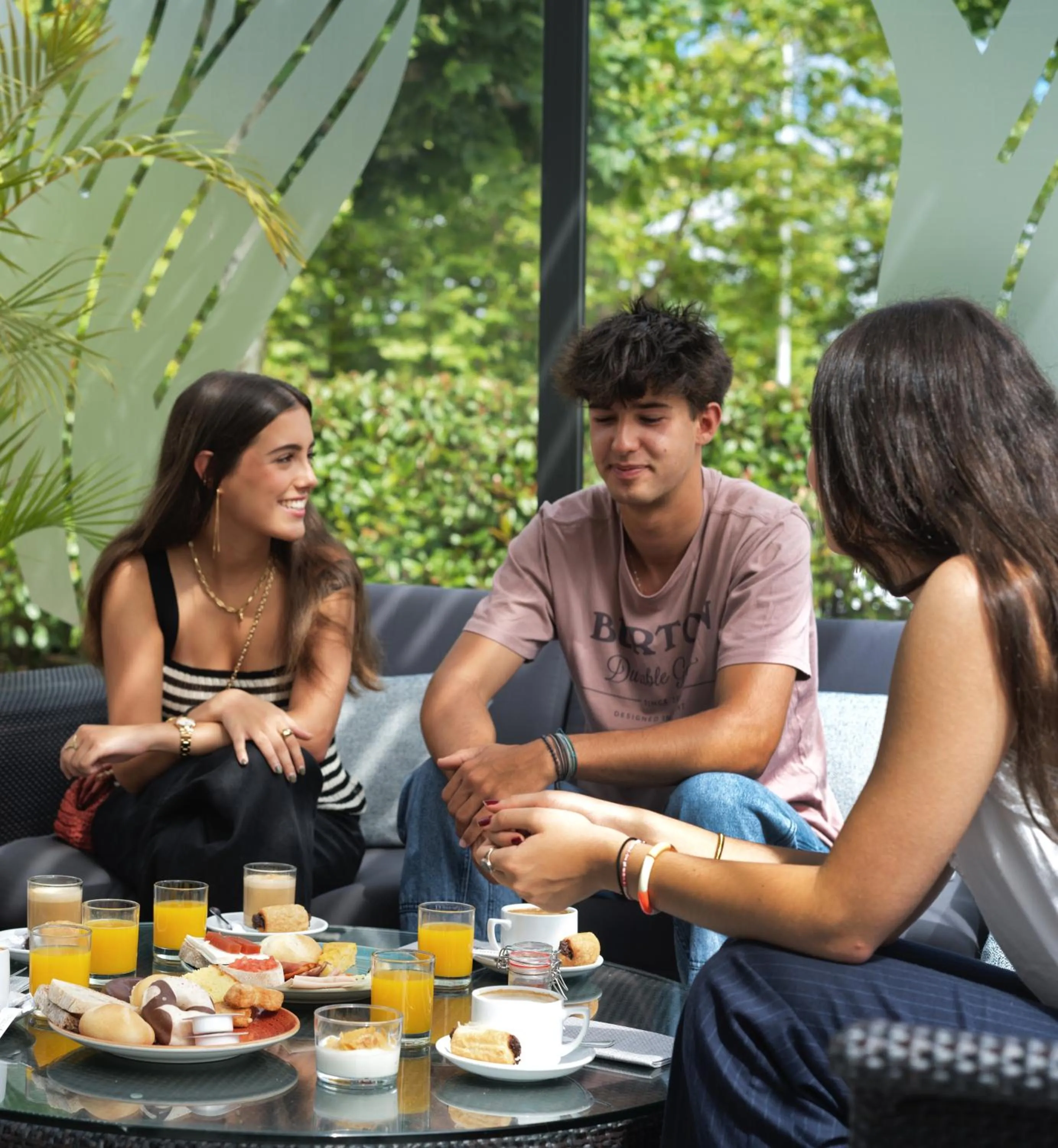 Restaurant/places to eat in Aparthotel Attica21 As Galeras