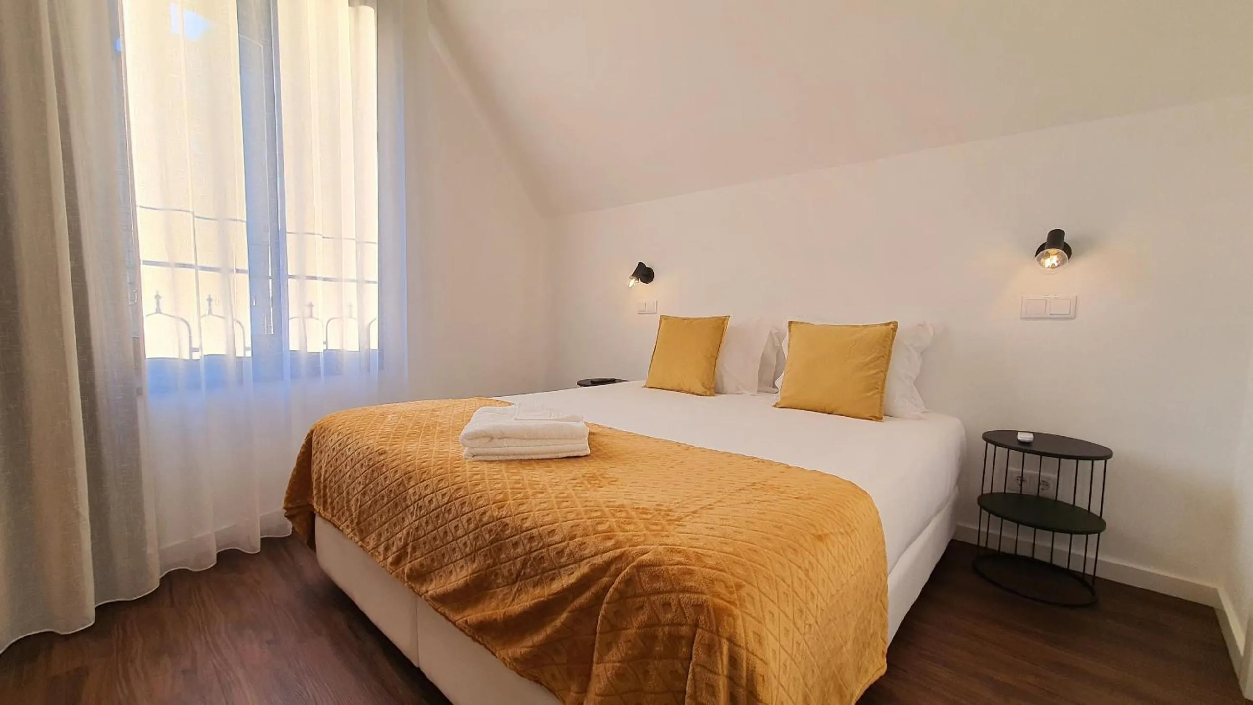 Double Room in Seasons Porto-Gaia by MyStay