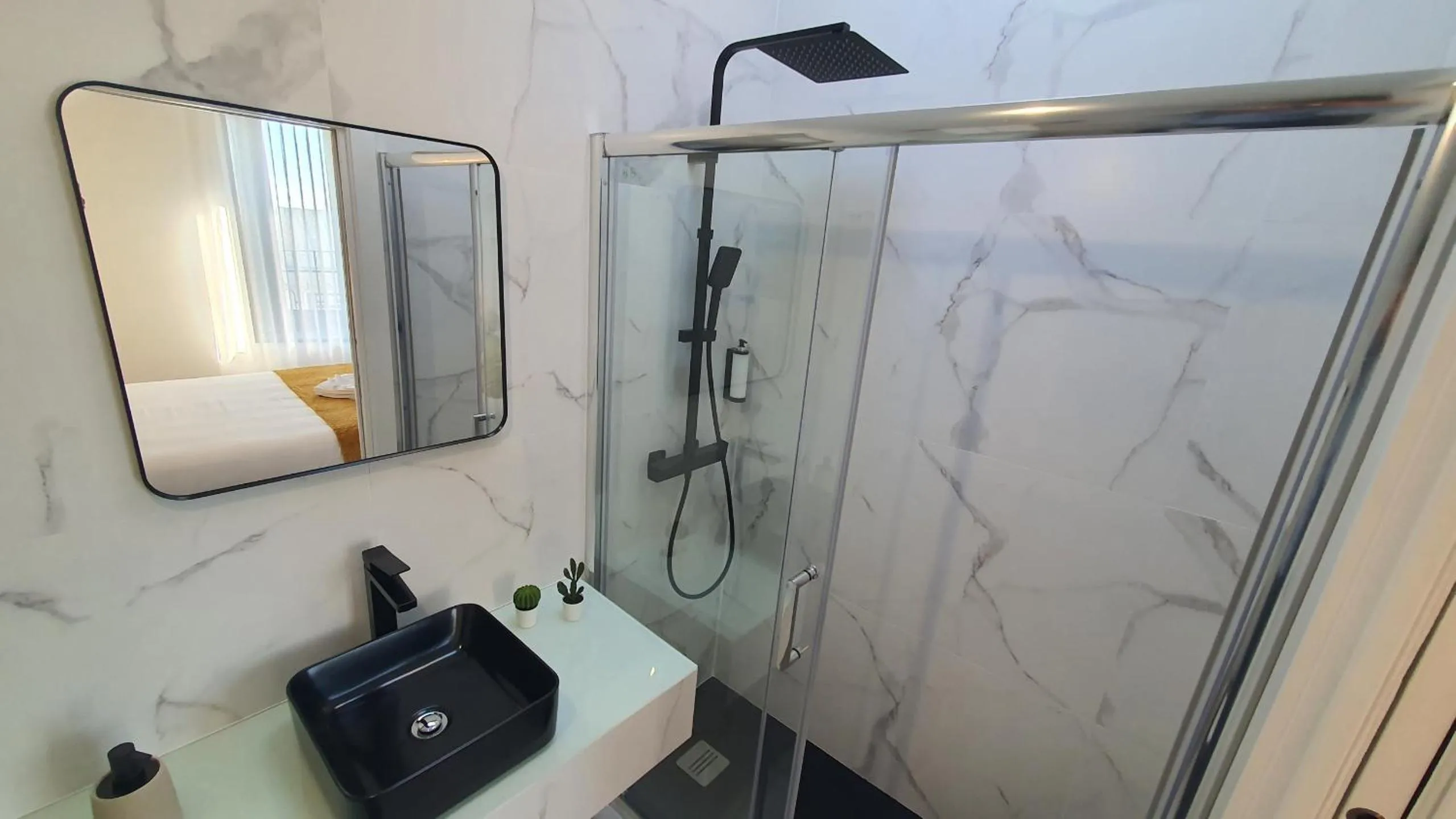 Double Room in Seasons Porto-Gaia by MyStay