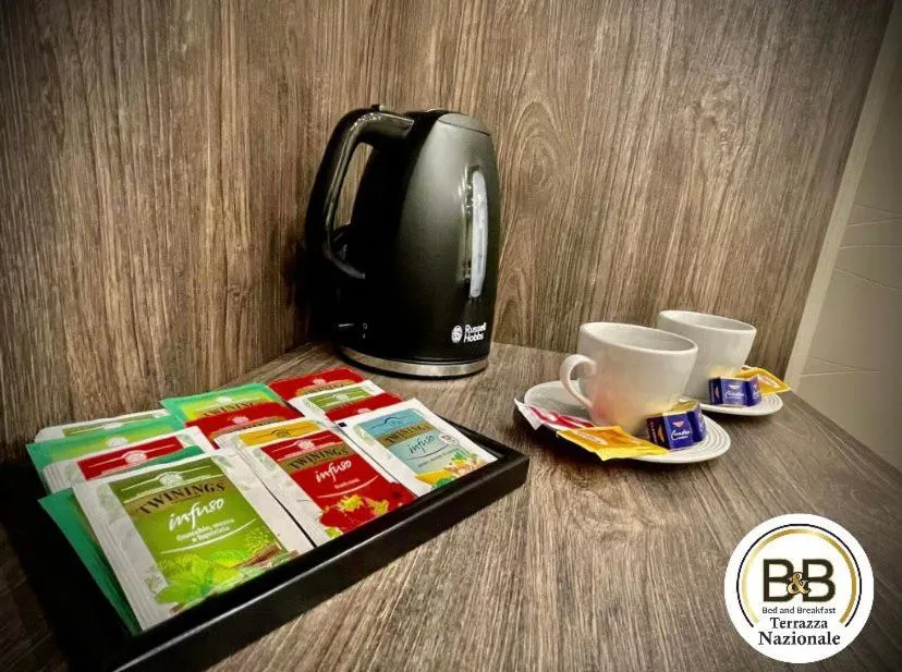 Coffee/tea facilities in B&B Terrazza Nazionale
