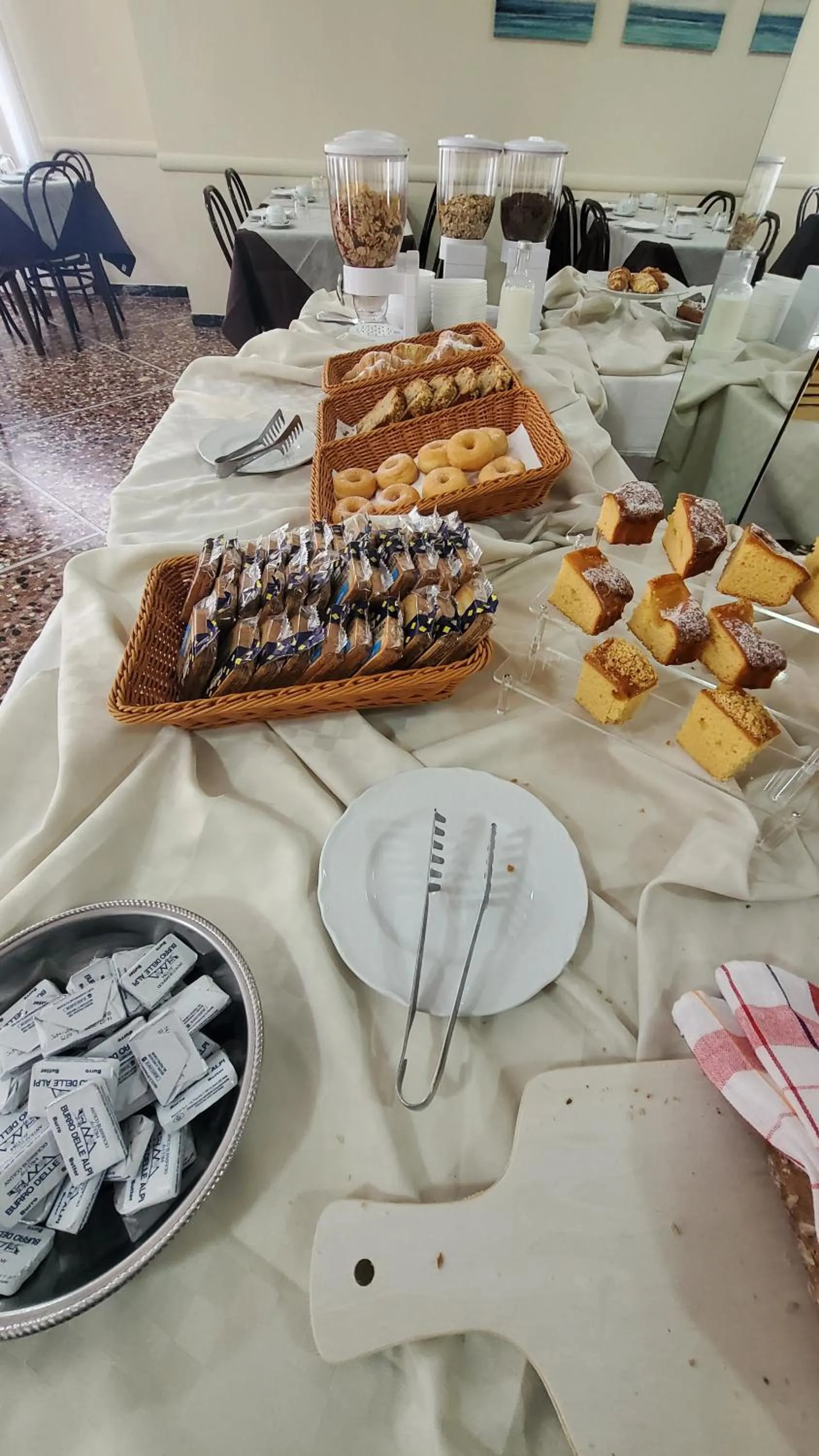 Buffet breakfast in Alevon Hotel