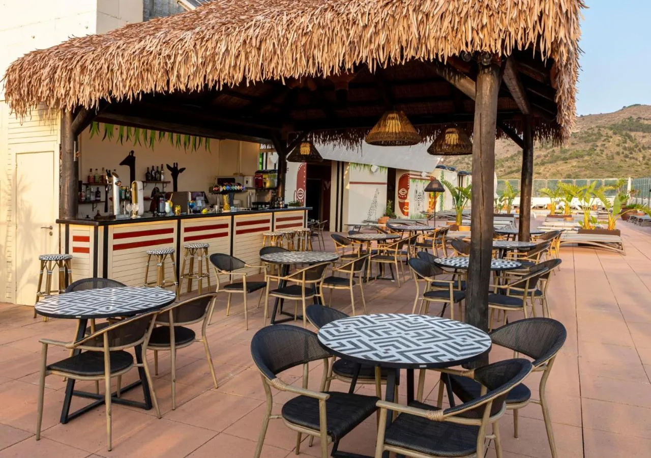 Lounge or bar in Medplaya Hotel Flamingo Oasis