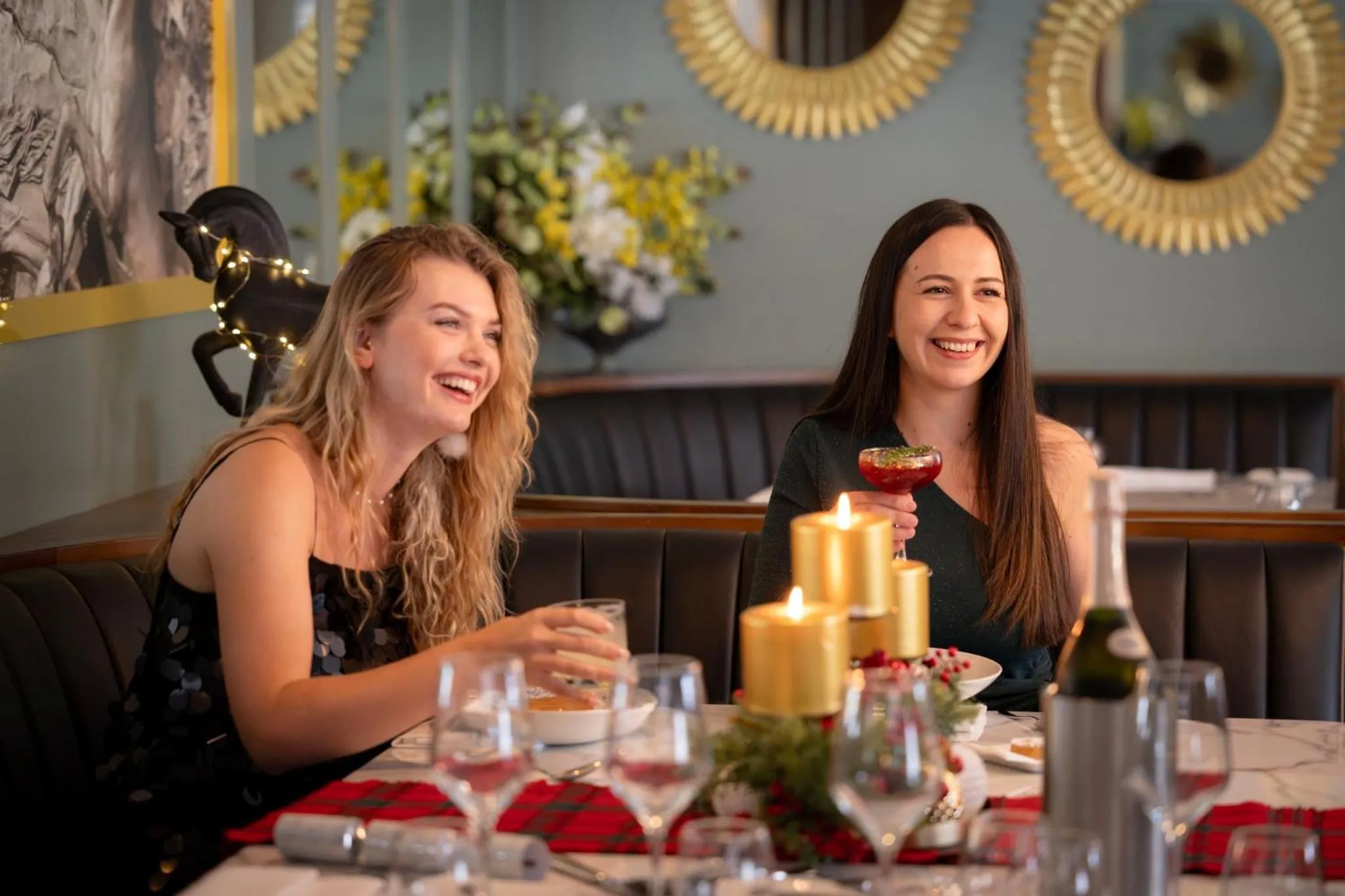 Lounge or bar in voco The Club - Dublin Gateway by IHG