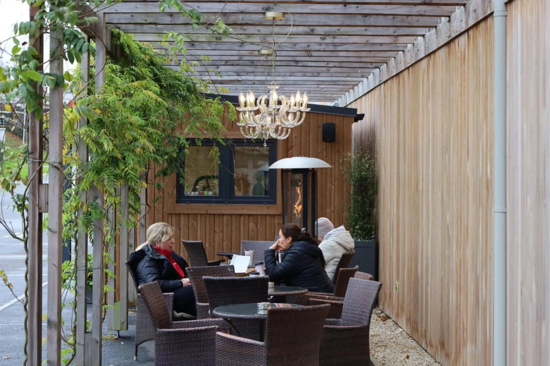 Restaurant/places to eat in voco The Club - Dublin Gateway by IHG