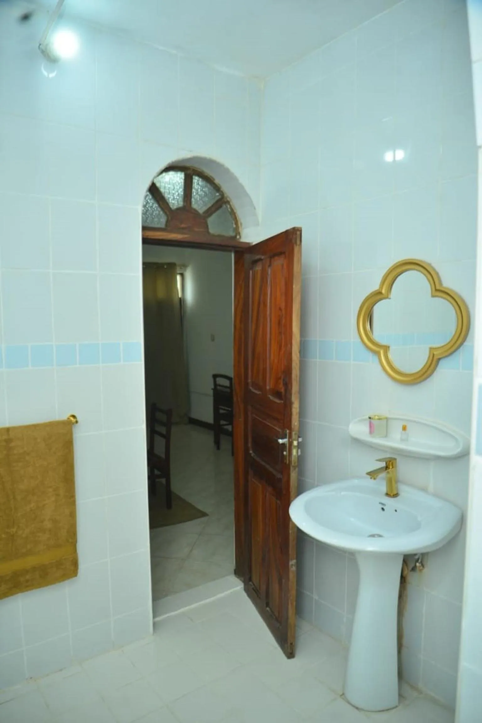 Shower in La Neisha Hotel Zanzibar