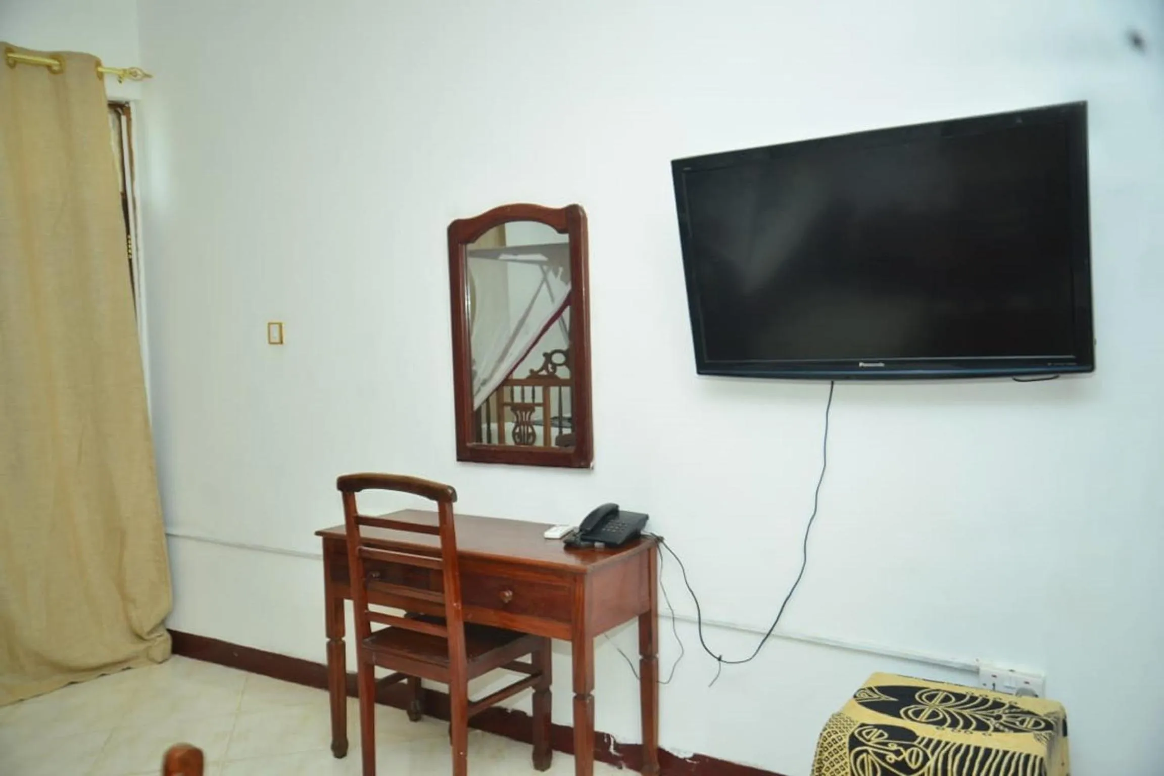 TV and multimedia in La Neisha Hotel Zanzibar