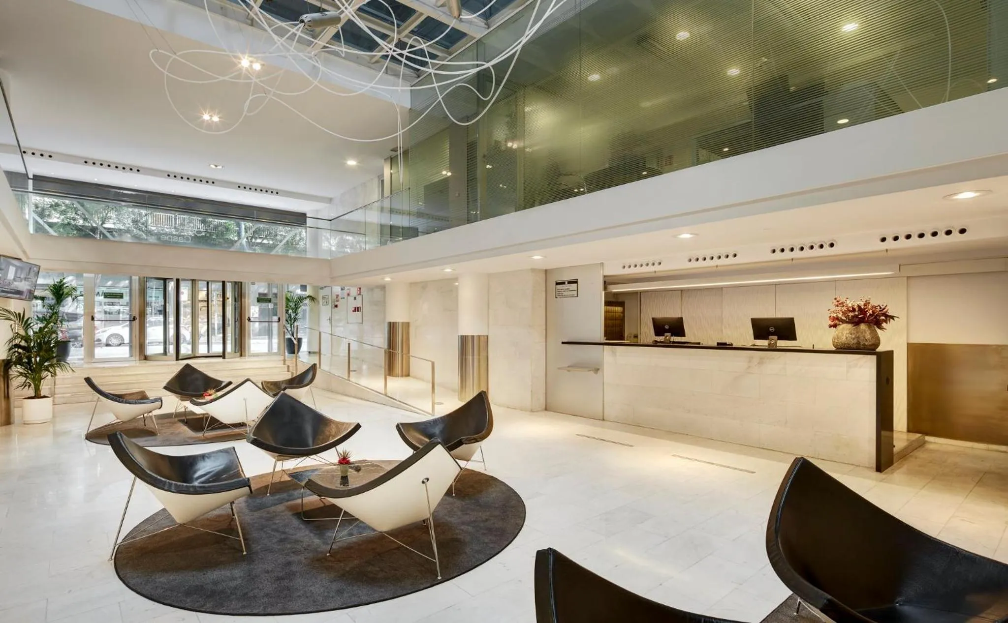 Lobby or reception in Sercotel Caspe