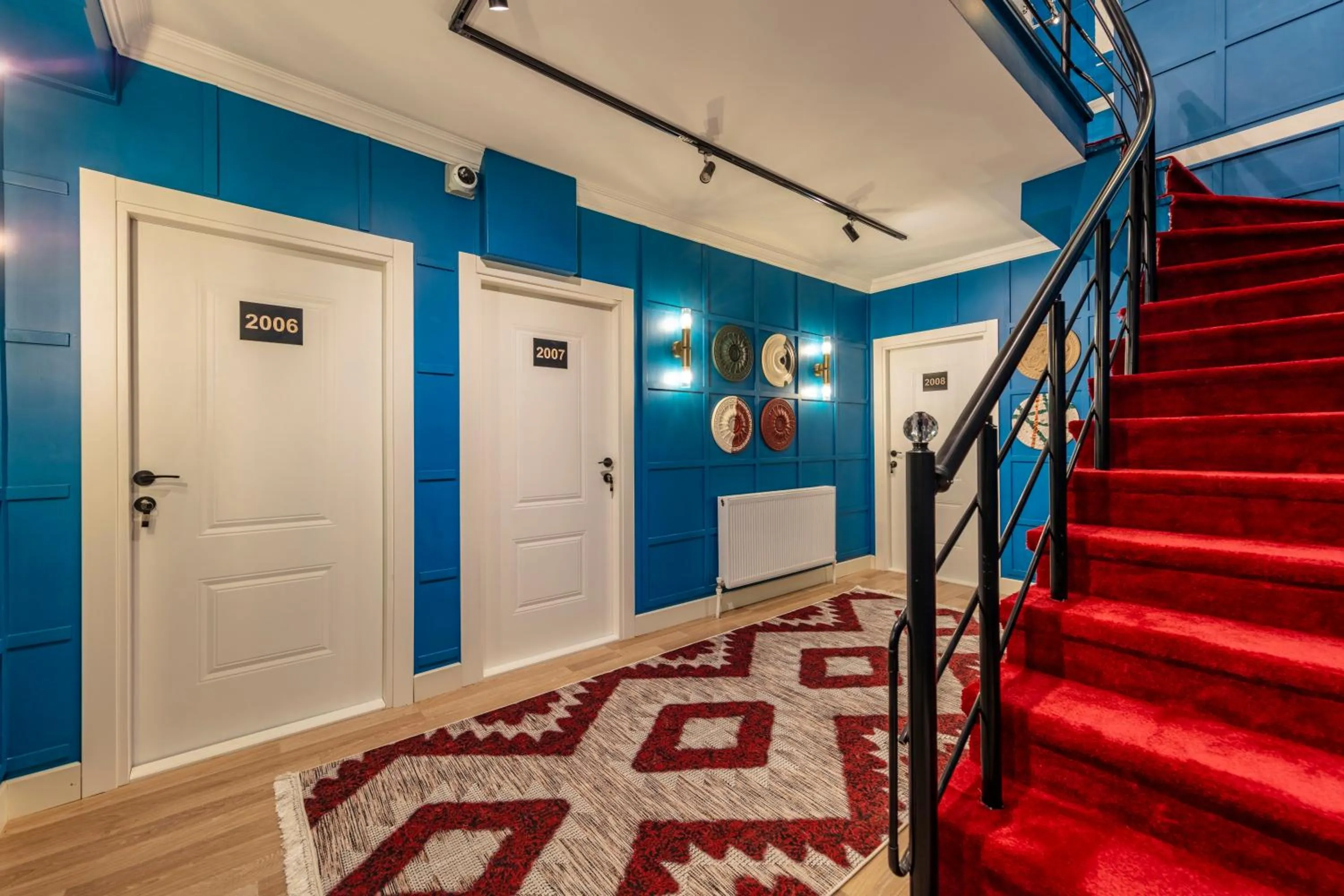 Decorative detail in Hexa Suites Hotel