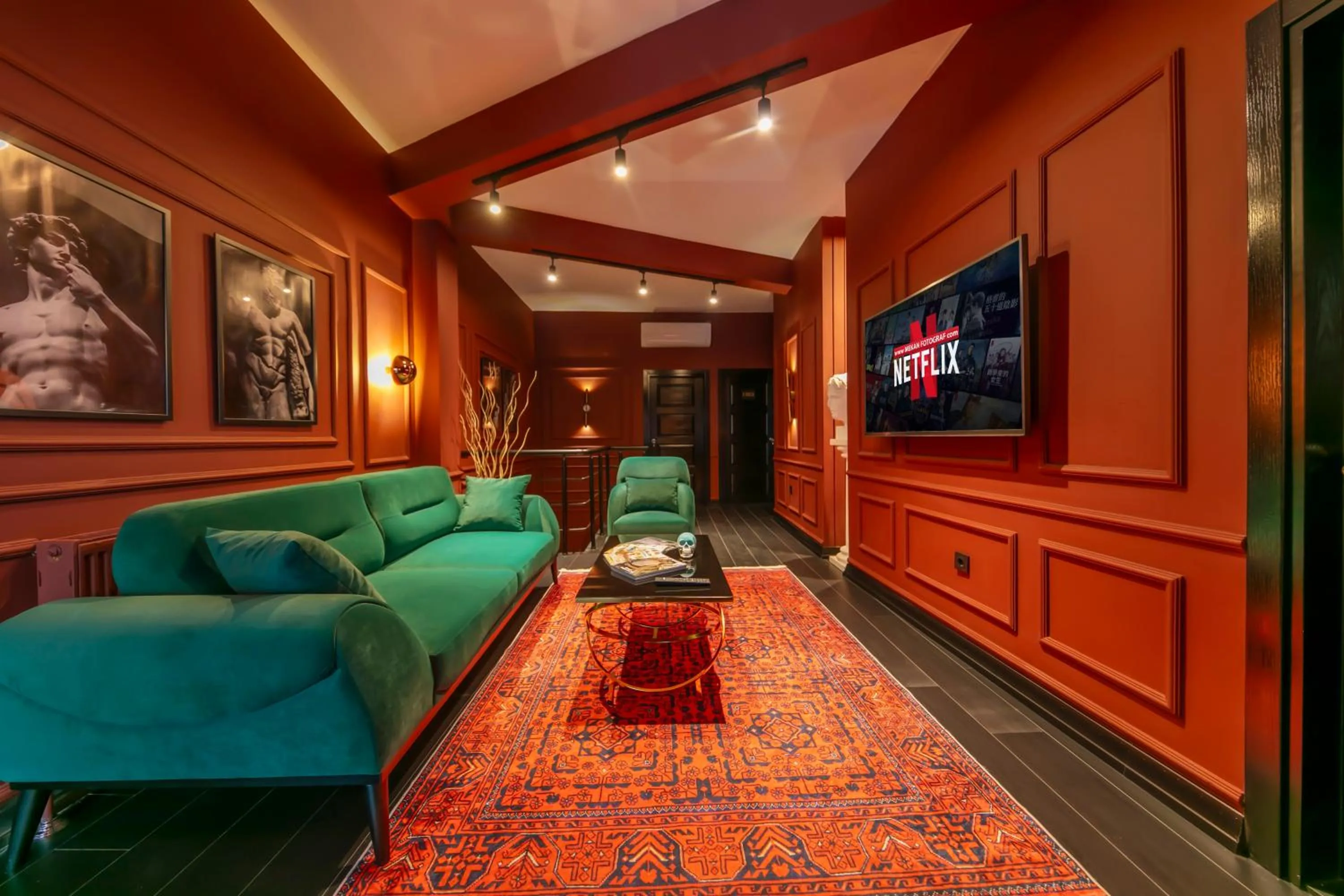 Balcony/Terrace in Hexa Suites Hotel