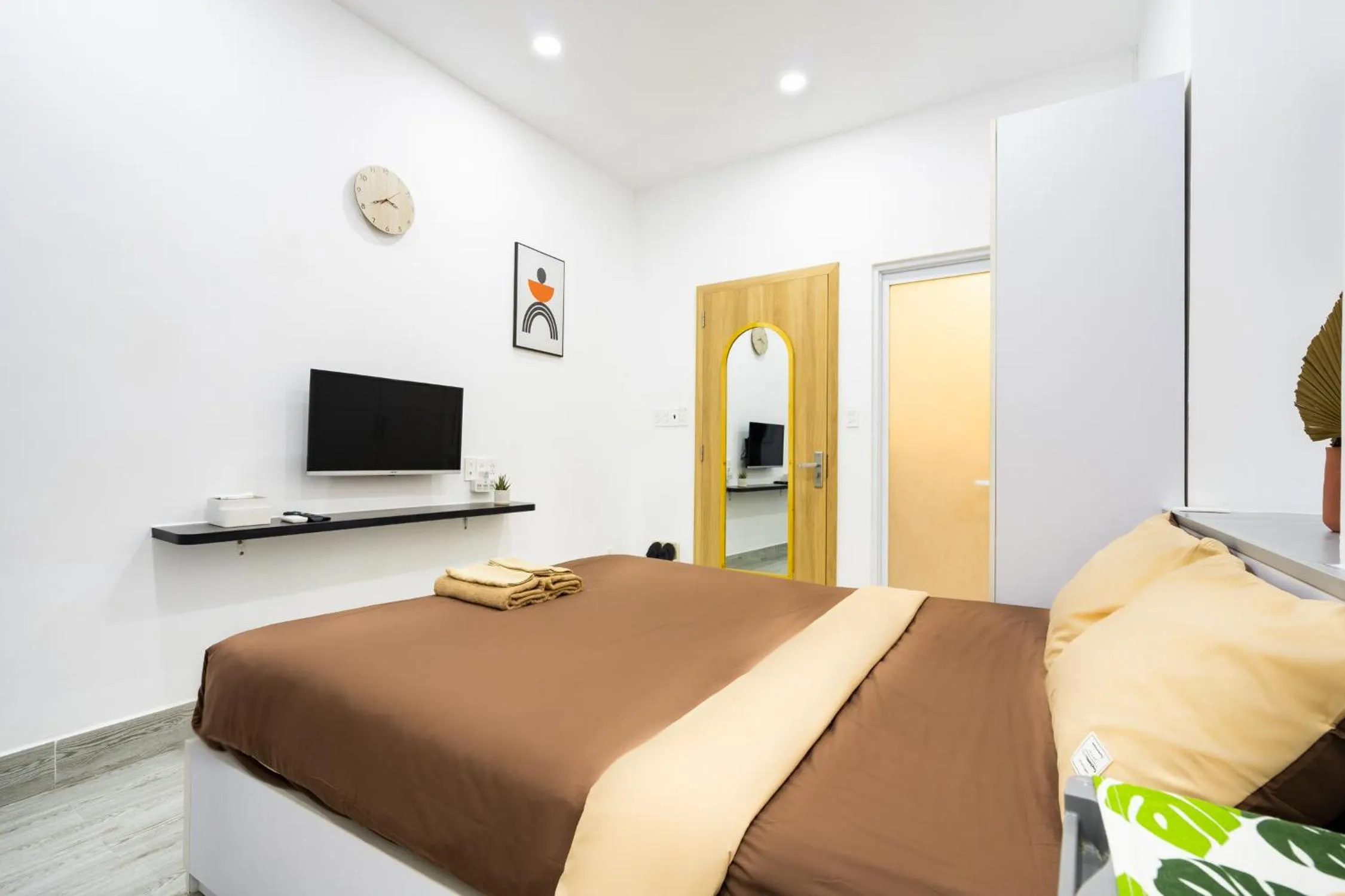 Bed in Ekomo Home 102 - Central Saigon