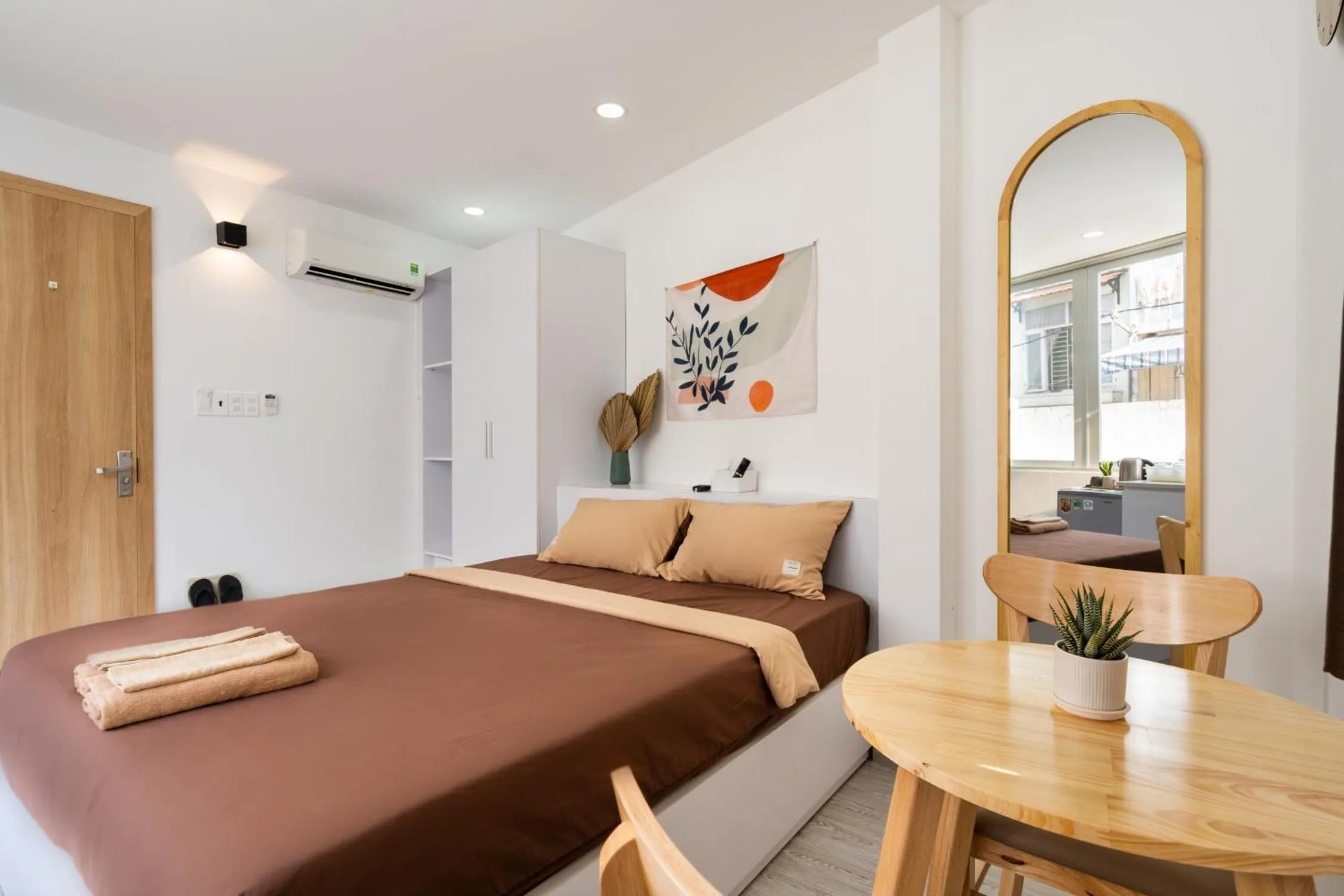 Bed in Ekomo Home 102 - Central Saigon