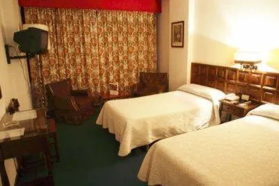 Photo of the whole room, Bed in Monclús