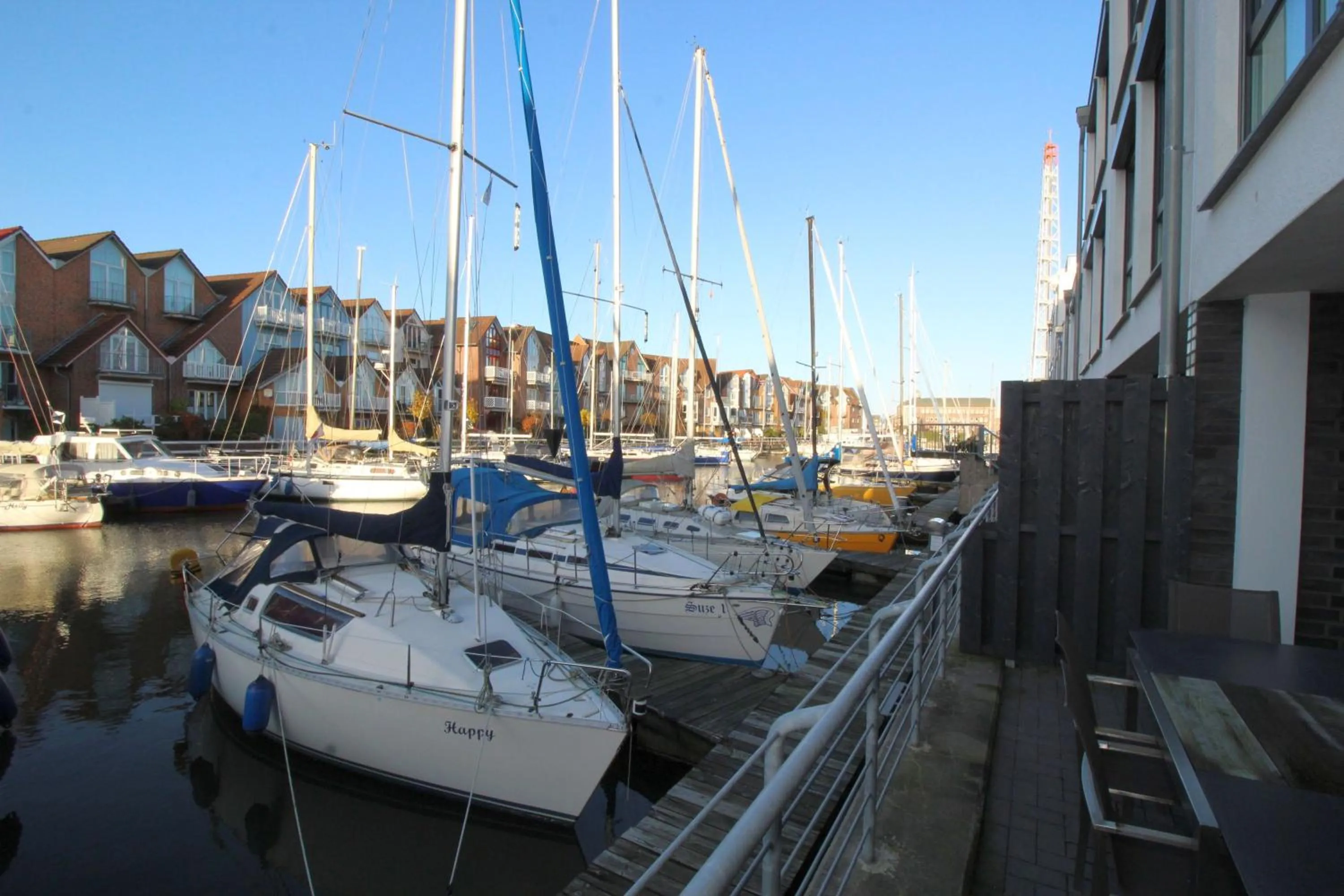 Marina 46